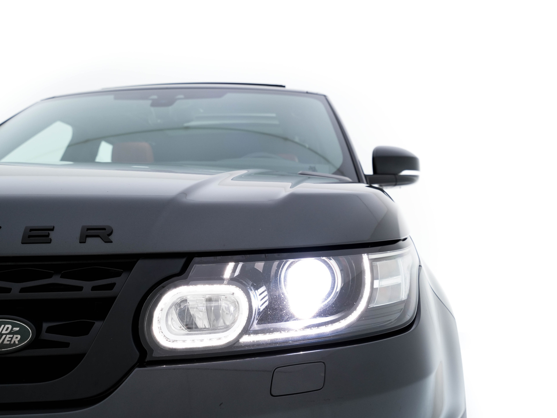 Land Rover Range Rover Sport 3.0 TDV6 HSE Dynamic Aut. *PANO | DIGI-COCKPIT | LEATHER | XENON | NAVI-FULLMAP | CAMERA | KEYLESS | AIR-SUSPENSION | ECC | PDC | HEATED-SPORTSEATS | AMBIENT-LIGHT | CARBON-INLAY | SHIFT-PADDLES | CRUISE |