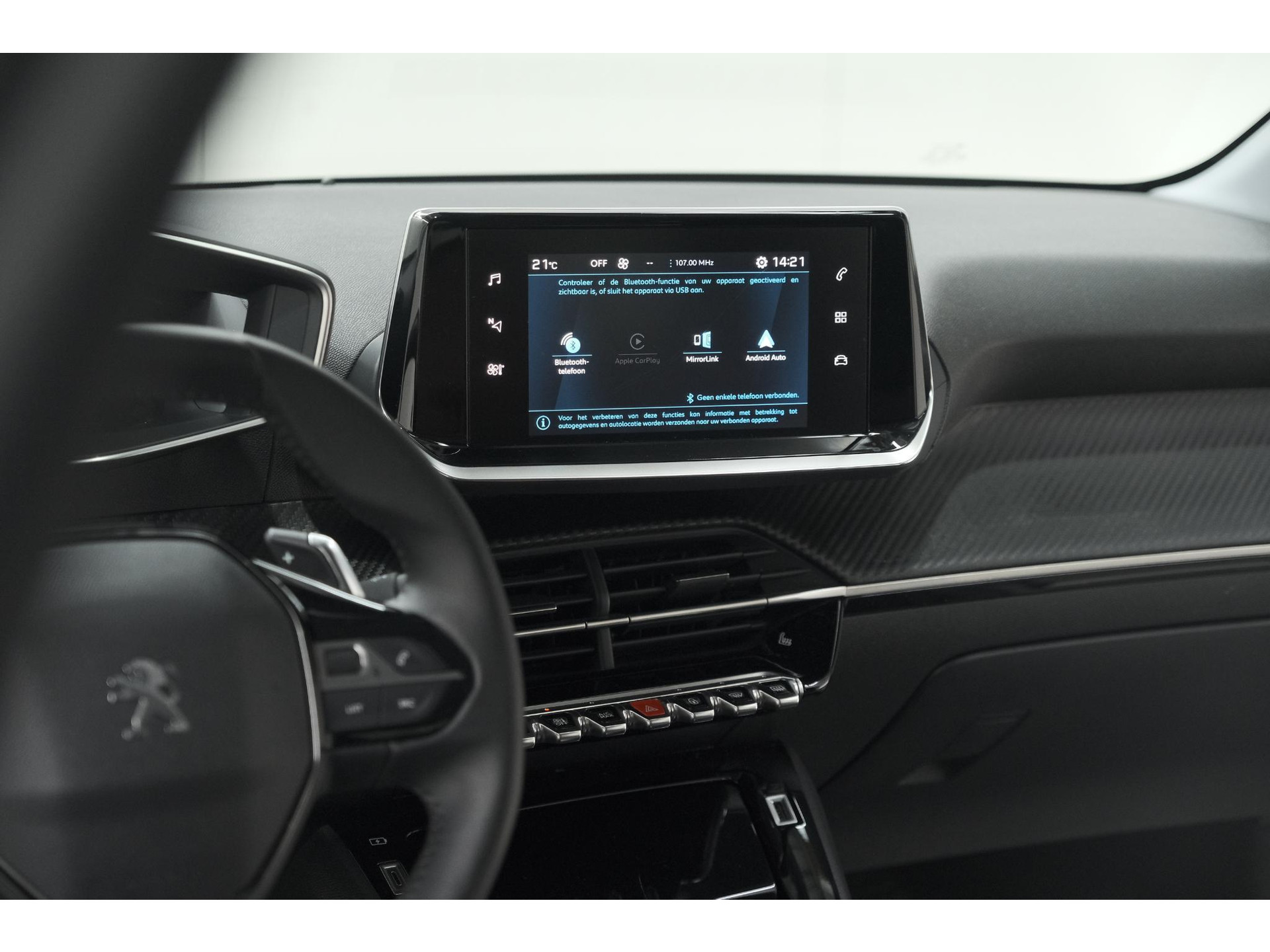 Peugeot 208 PureTech 100 EAT8 Allure Pack | Camera | Apple Carplay | Parkeersensoren | Stoelverwarming