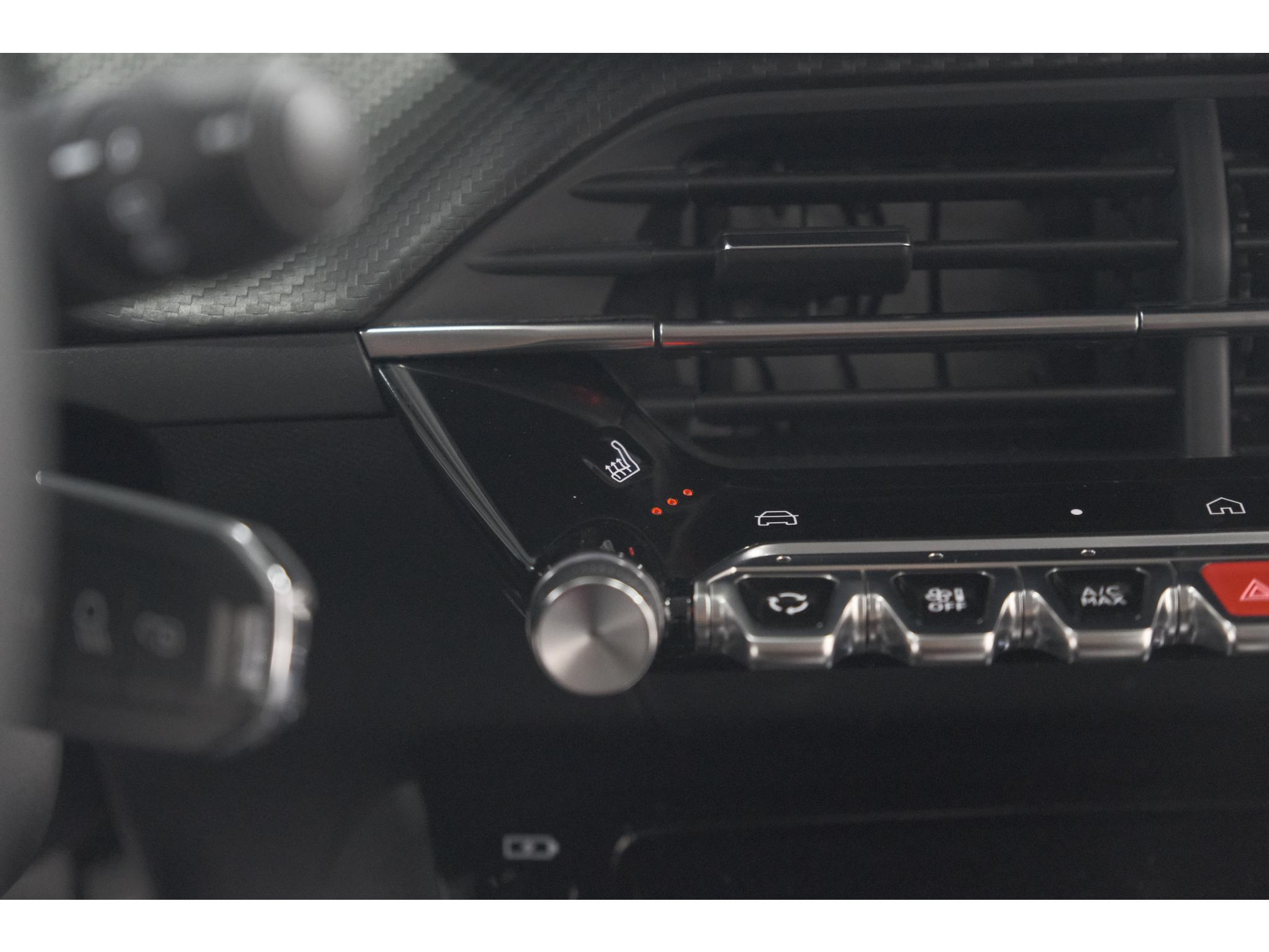 Peugeot 208 Hybrid 100 e-DCS6 Allure | Camera | Apple Carplay | Keyless Entry | Parkeersensoren