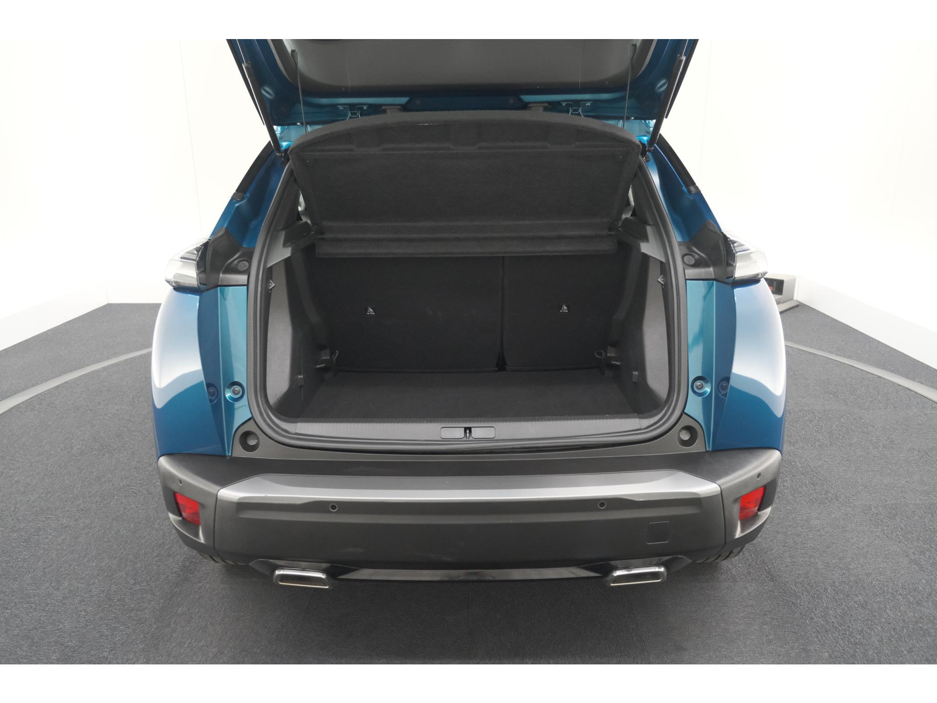 Peugeot 2008 Hybrid 136 e-DCS6 Style | Apple Carplay | Parkeersensoren | Climate control