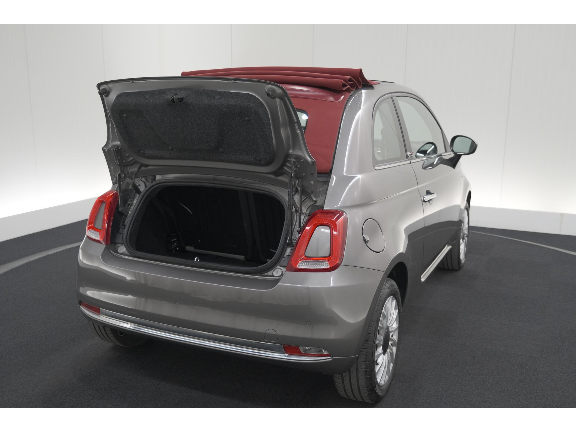 Fiat 500 C 1.0 Hybrid Dolcevita | Apple Carplay | Parkeersensoren | Climate control