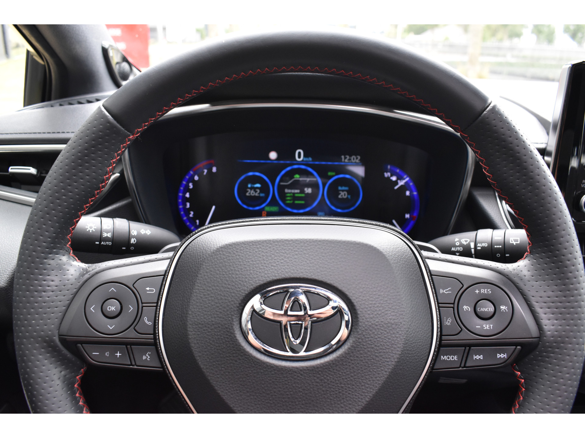 Toyota Corolla 2.0 Hybrid GR-Sport Plus Pano Bi-tone Automaat