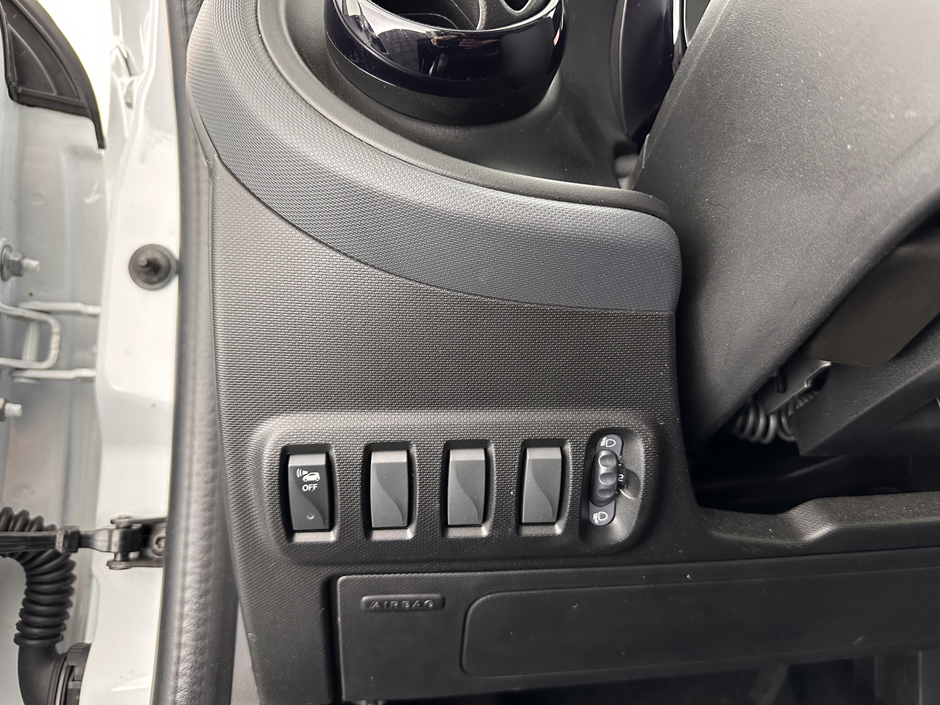 Smart forfour EQ Essential 18 kWh [ 3-Fase ] (INCL-BTW) Aut. *LEATHER | AIRCO | CRUISE | DAB+ | COMFORT-SEATS | 15''ALU*