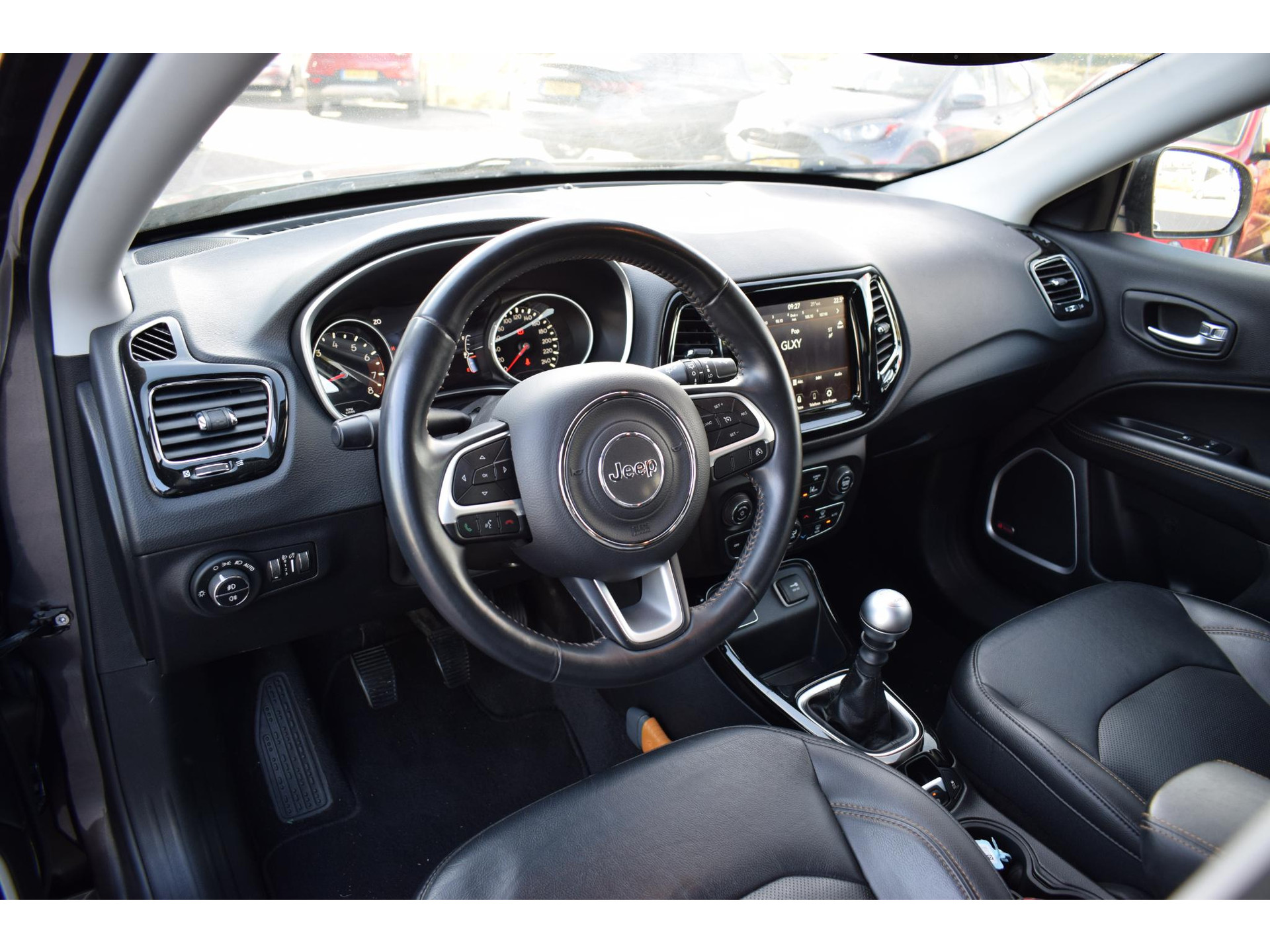 Jeep Compass 1.4 MultiAir Limited | Trekhaak | Leer | Beats | Memory | Camera