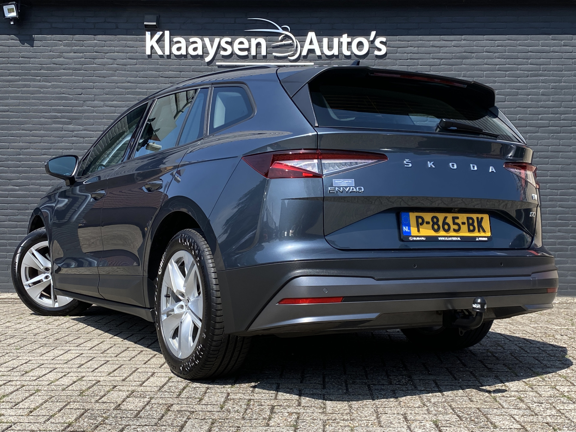 ŠKODA Enyaq iV 60 | 1e eigenaar | dealer onderhouden | navigatie | trekhaak | camera | stoelverwarming | apple carplay