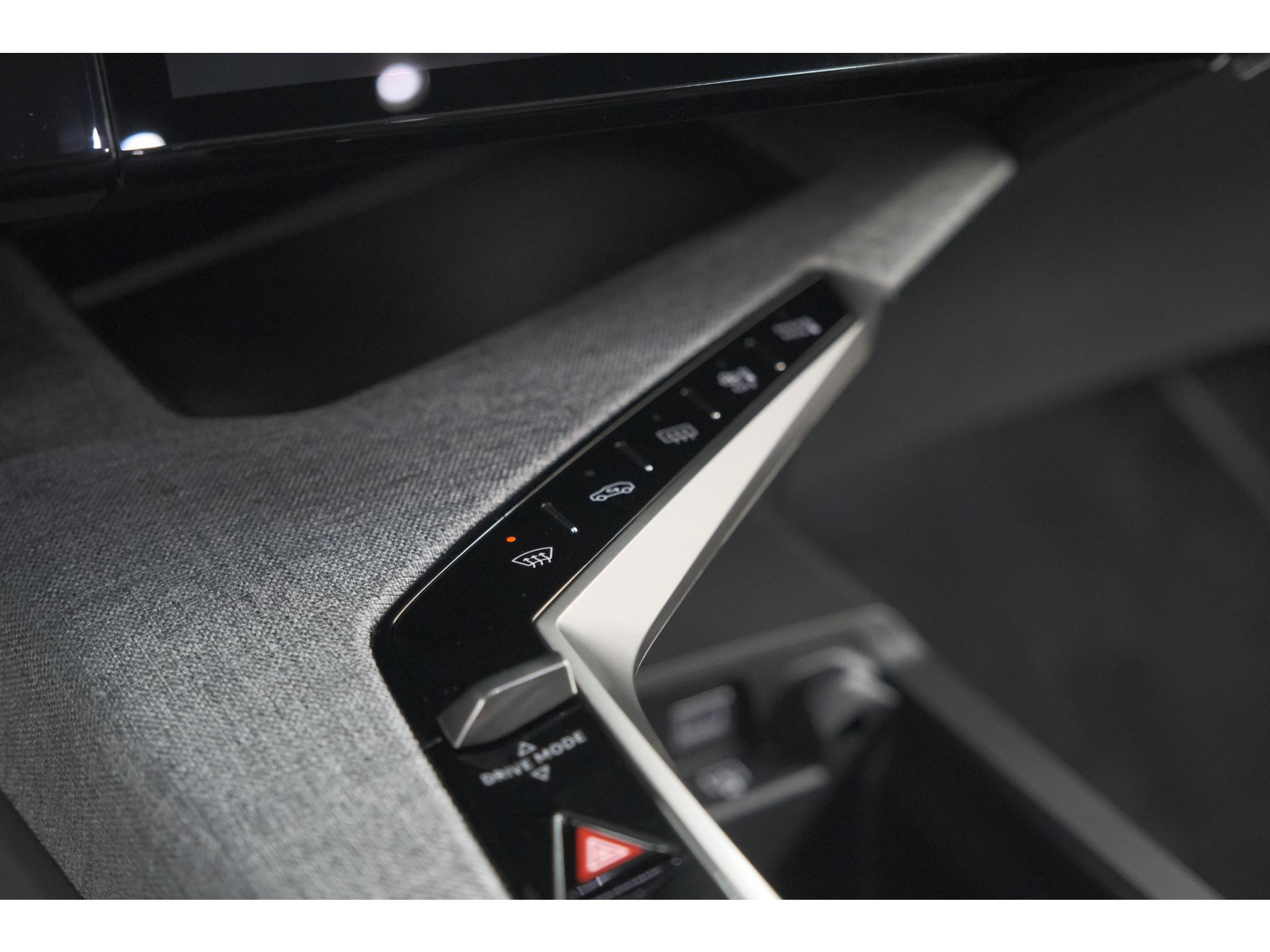 Peugeot 3008 1.2 Hybrid 145 GT | Adaptieve Cruise Control | Camera | Elektrische Kofferklep | Apple Carplay