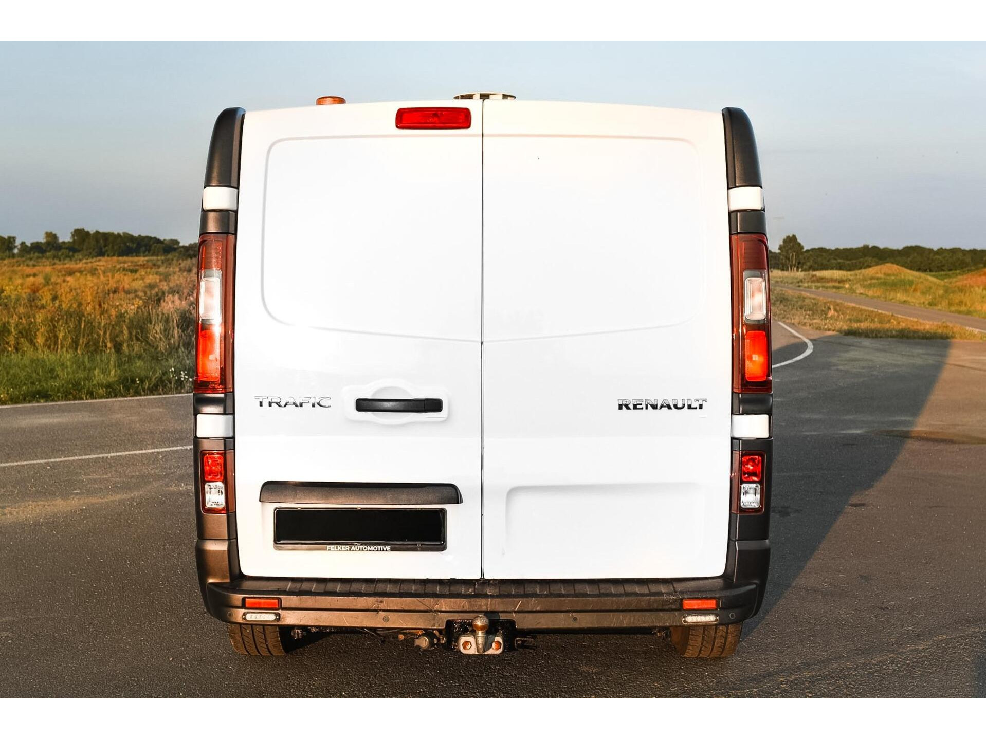 Renault Trafic 1.6 dCi T29 L1H1 Comfort Werklicht + Omvormer