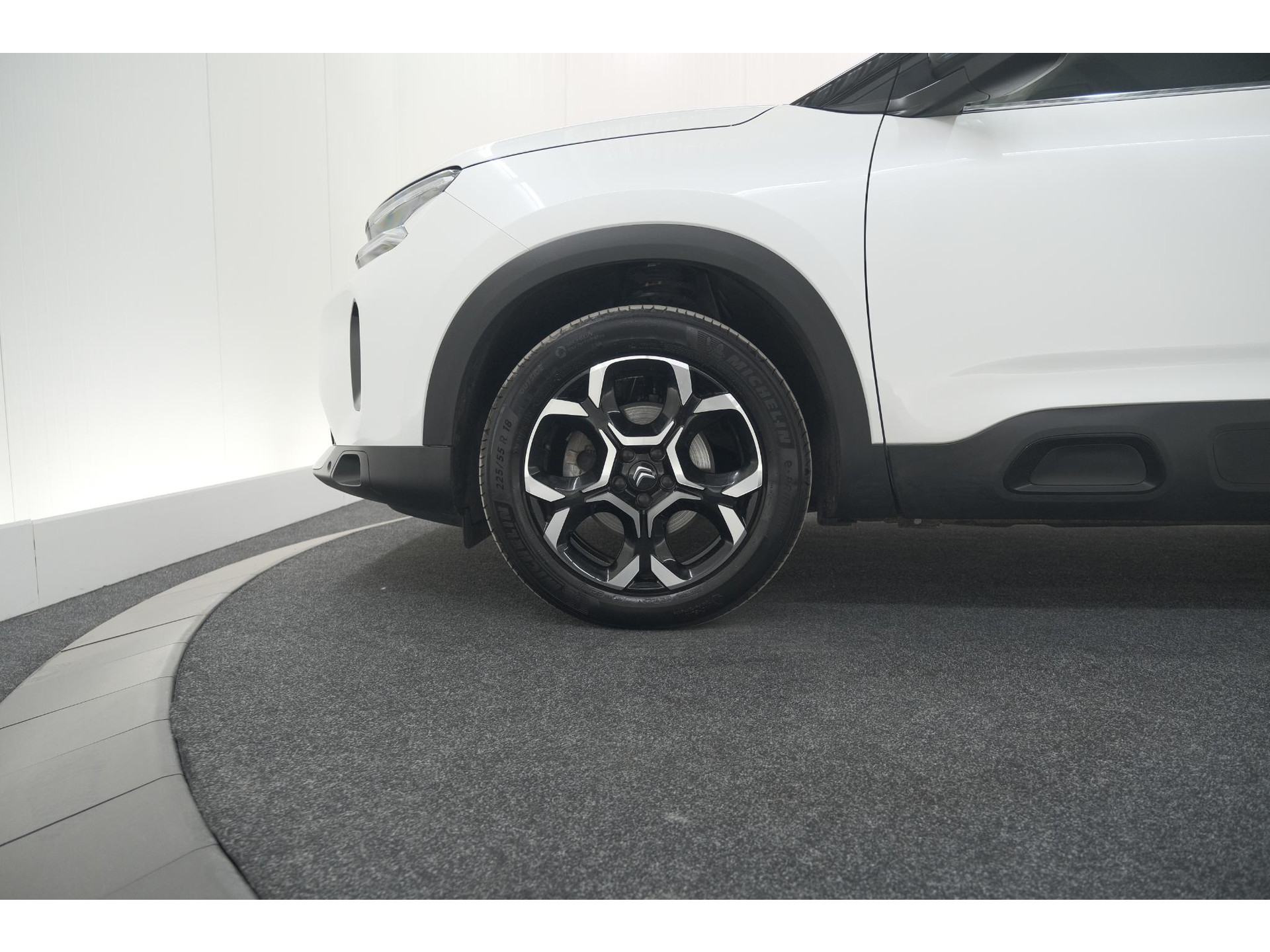 Citroen C5 Aircross Hybrid 136 e-DCS7 Plus | Camera | Navigatie | Parkeersensoren | Apple Carplay