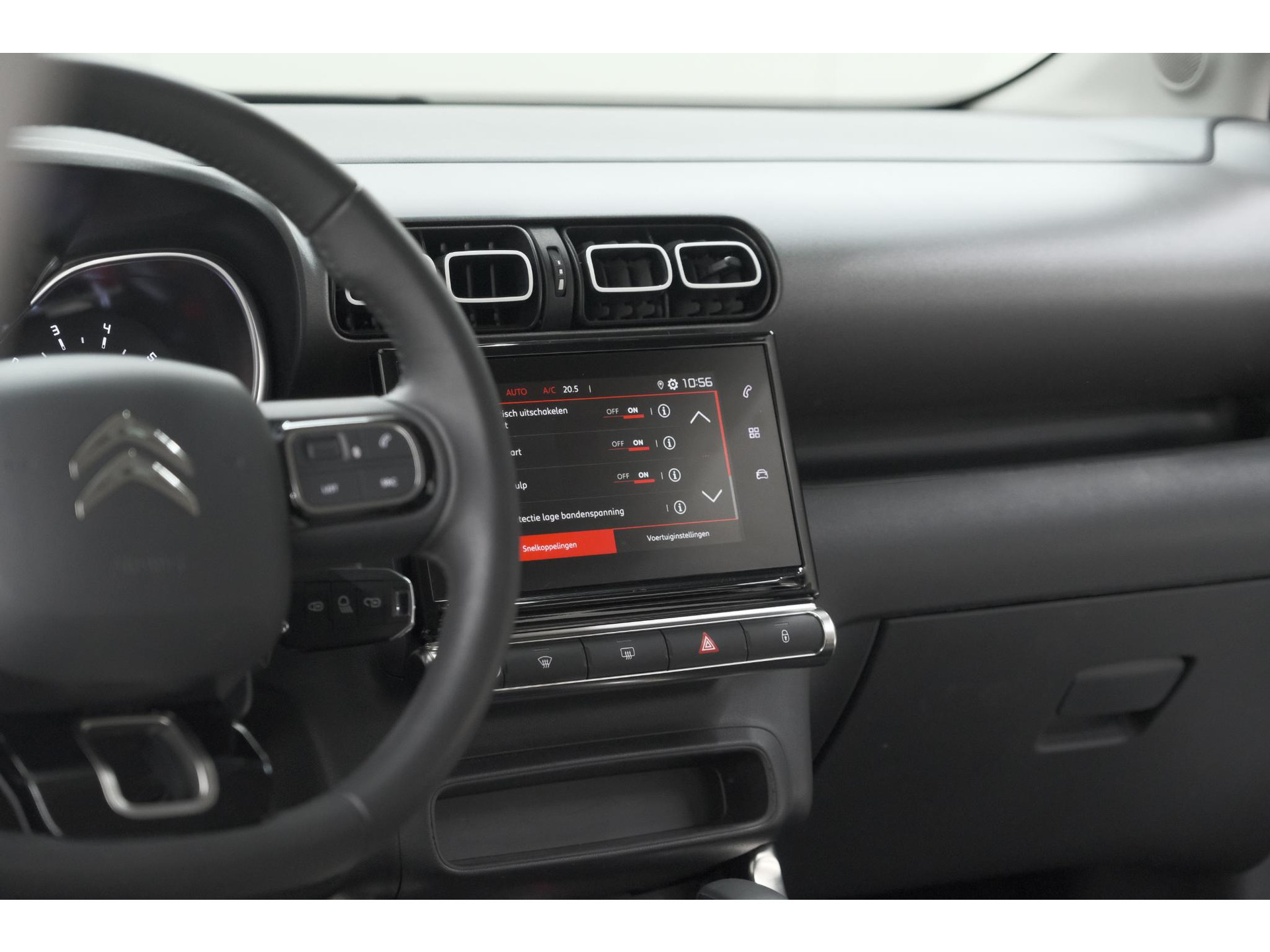 Citroen C3 Aircross PureTech 130 EAT6 Max | Parkeersensoren | Stoelverwarming | Apple Carplay | 16 Inch Lichtmetalen Velgen