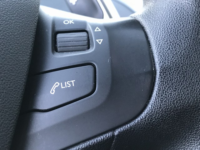 Peugeot 208 1.2 Automaat - V E R K O C H T