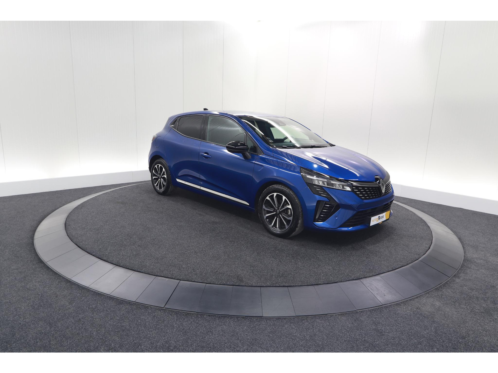 Renault Clio TCe 90 GPF Techno | 360 Camera | Dodehoekdetectie | Adaptieve Cruise Control