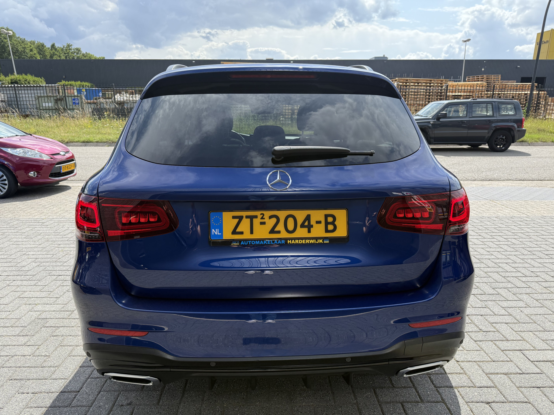 Mercedes-Benz GLC-klasse 200 Premium Plus | 2E EIGENAAR | 3/6/12 MND GARANTIE  | LED | BURMESTER | AMG | PANODAK | NAVI | CARPLAY | PARFUM | LEDER |