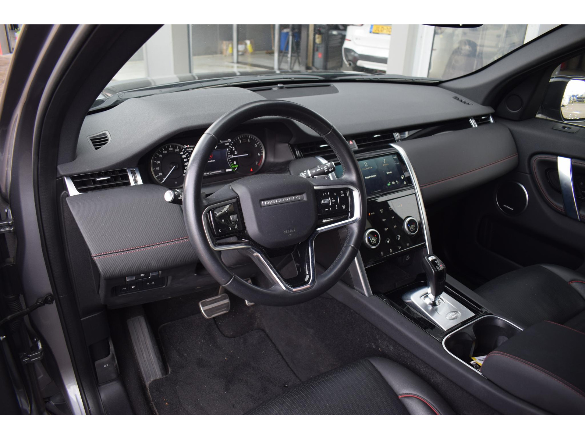 Land Rover Discovery Sport P300e 1.5 R-Dynamic HSE | Trekhaak | Meridian | Leer | Stuurverw. | Memory