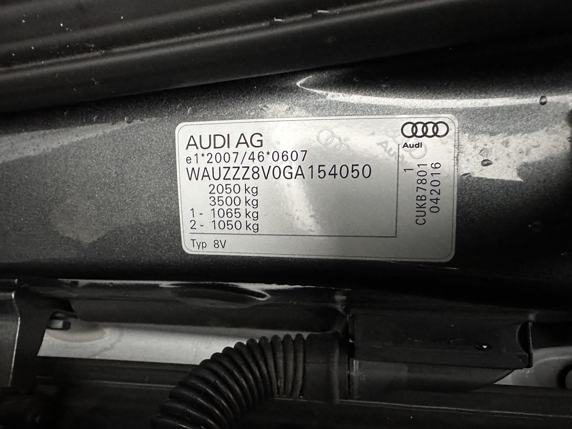 Audi A3 Sportback 1.4 e-tron Plug-In Pro Line plus Aut. *LEATHER-FABRIC | FULL-LED | NAVI-FULLMAP | KEYLESS | SPORT-SEATS | AUDI-SOUND | TOWBAR | 17''ALU*