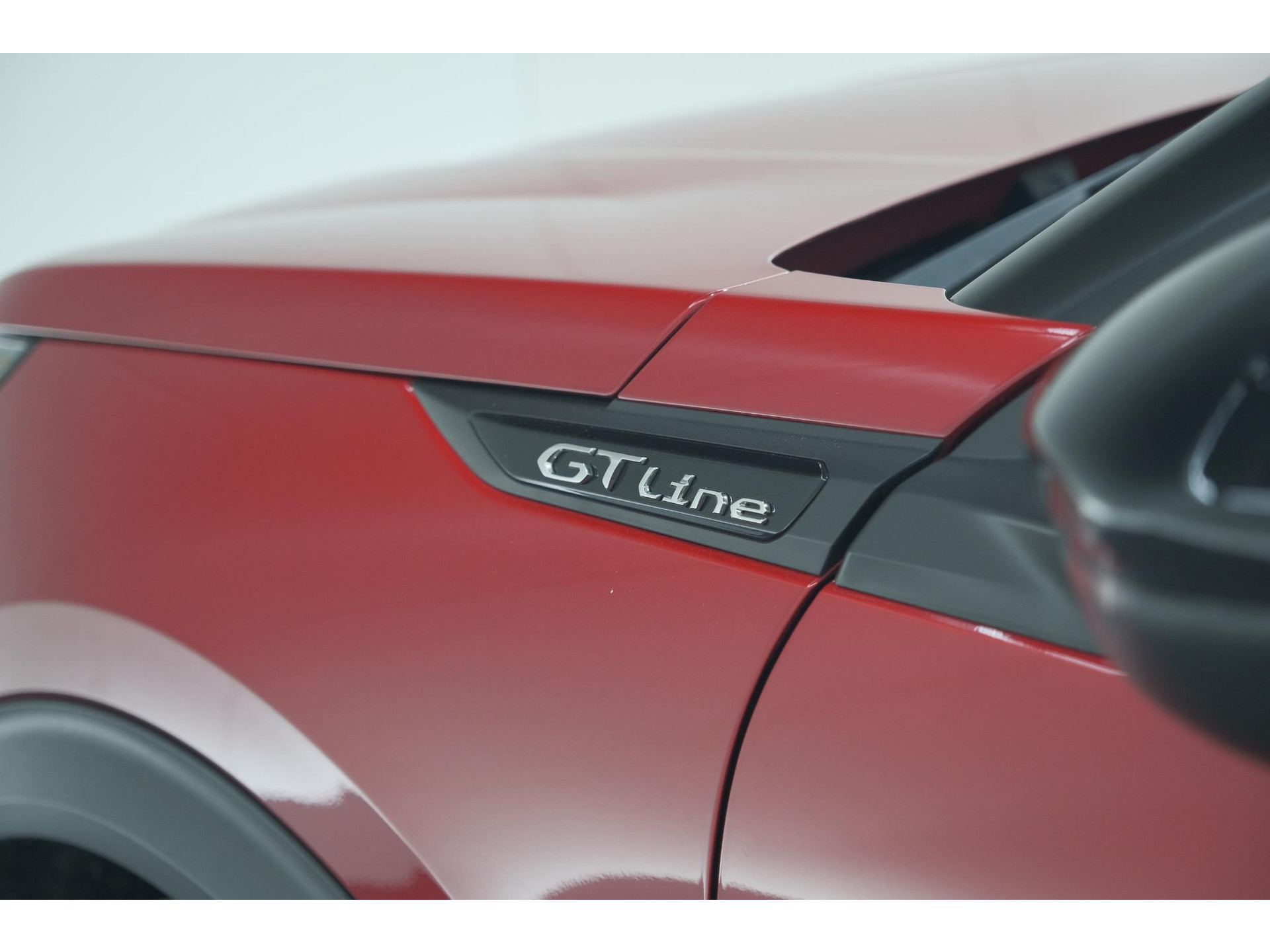 Peugeot 2008 PureTech 130 GT-Line | Trekhaak | Camera | Apple Carplay | Parkeersensoren