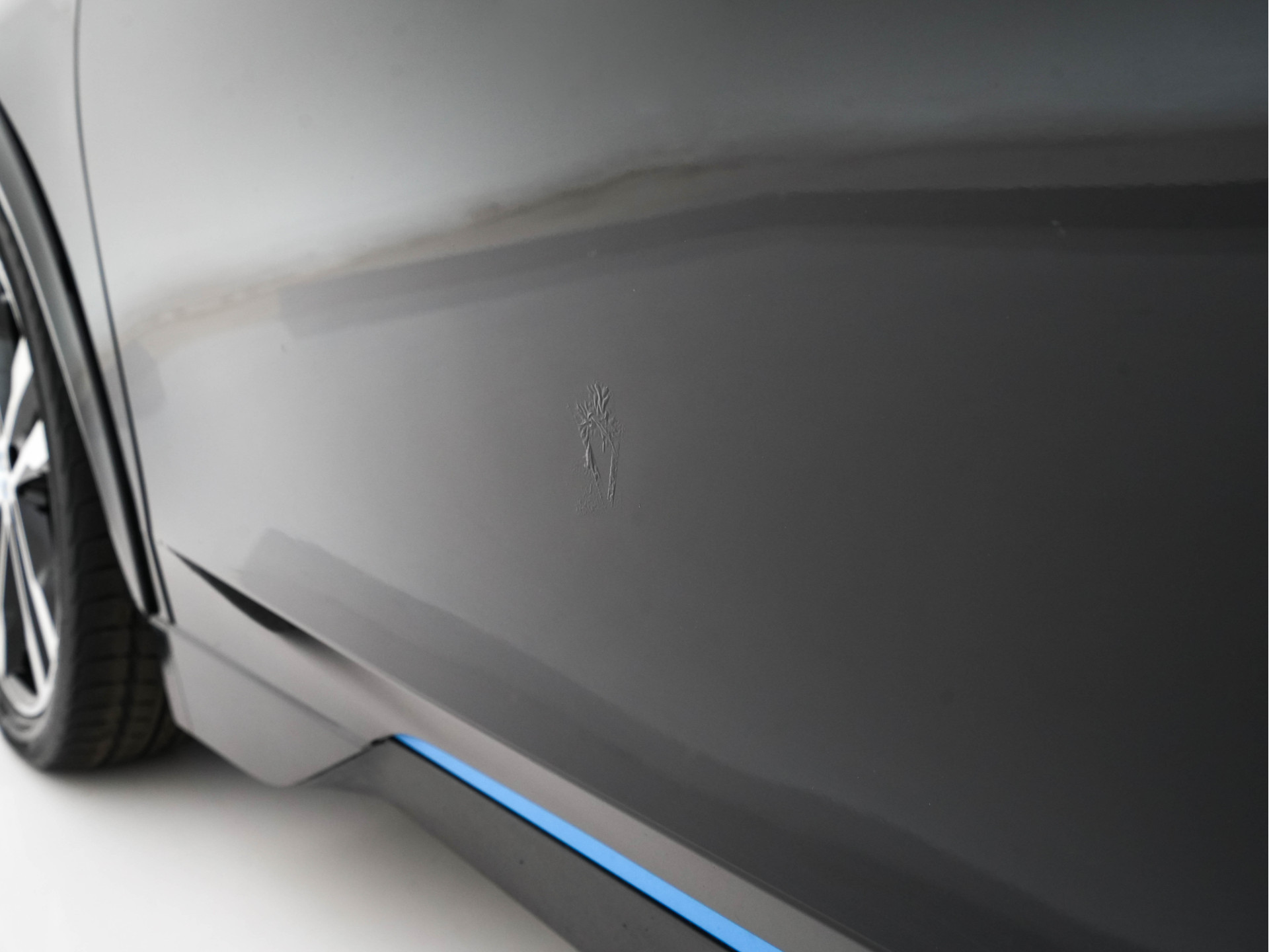 BMW i3 Basis 120Ah Sport 42 kWh [ 3-Fase-11kW ] {SOH-100%} (INCL-BTW) *HEATPUMP | FULL-LED | NAVI-FULLMAP | KEYLESS | COMFORTSEATS | ECC | CCS-FASTLOADER | PDC | DIGI-COCKPIT | CRUISE | 20''ALU*