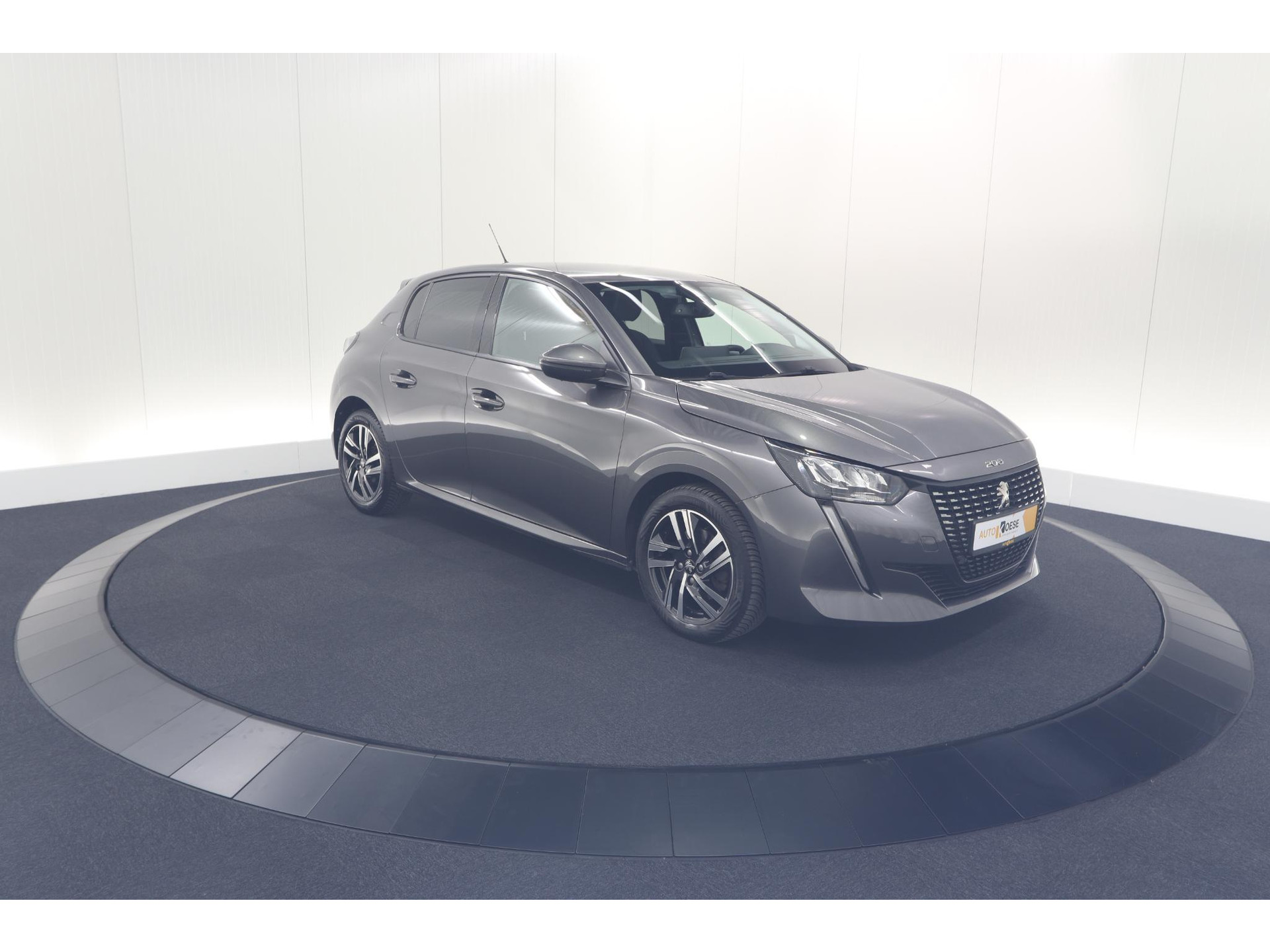 Peugeot 208 PureTech 100 Allure Pack | Parkeersensoren | Apple Carplay | Stoelverwarming