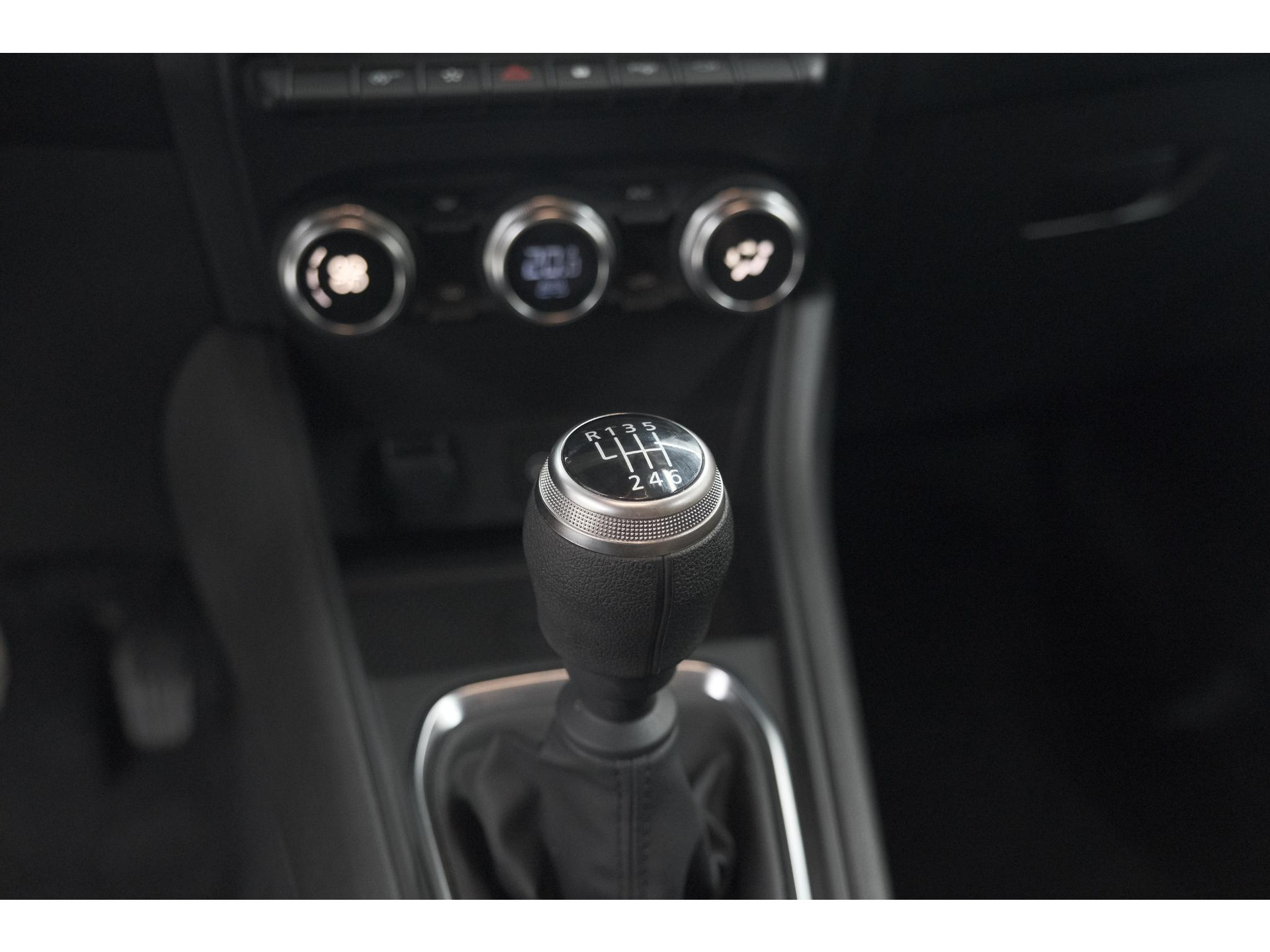 Renault Captur TCe 90 Techno | 360 Camera | 9.3 Inch Grootscherm | Apple Carplay | Navigatie