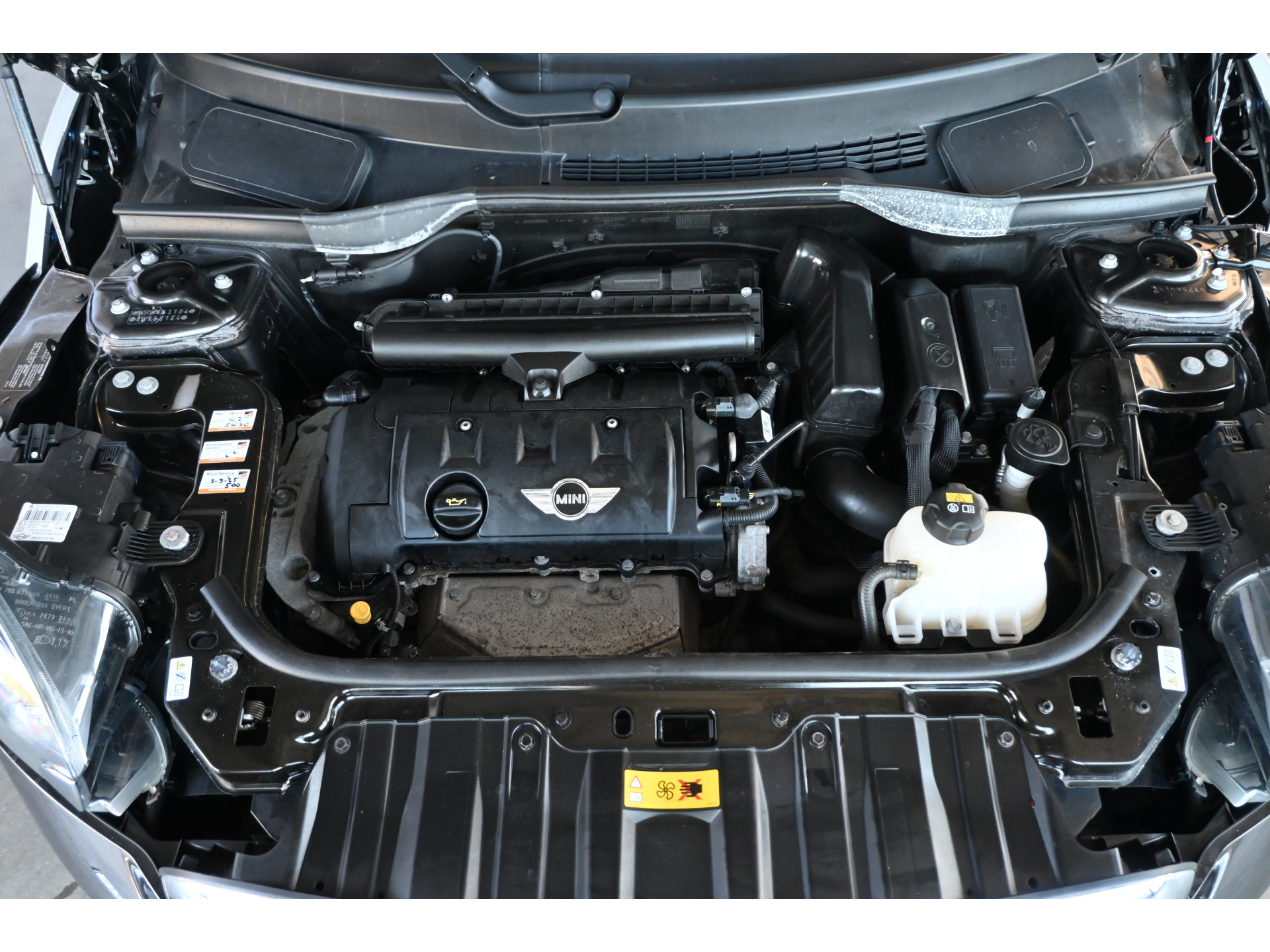 MINI Paceman 1.6 Cooper Knockout Edition Clima Navigatie Goed Onderhouden! Inruil Mogelijk!