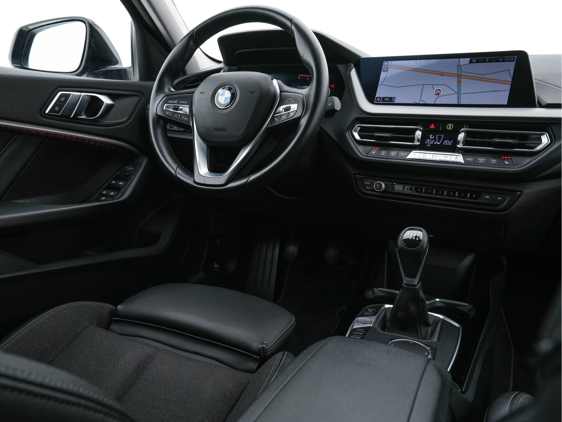 BMW 1-serie 116d Executive Edition Sport-Line (INCL-BTW) *DIGI-COCKPIT | FULL-LED | NAVI-FULLMAP | LEATHER-MICROFIBRE | AMBIENT-LIGHT | CARPLAY | CRUISE | KEYLESS | HEATED-SPORTSEATS | PRIVACY-GLASS | DAB | ECC | PDC | 17"ALU*