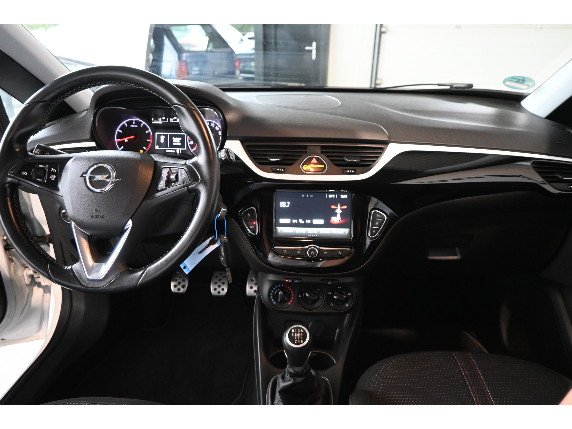 Opel Corsa 1.0 Turbo Color Edition Nap Airco Cruise Pdc Lichtmetaal 1e Eigenaar 100% Onderhouden! Inruil Mogelijk!