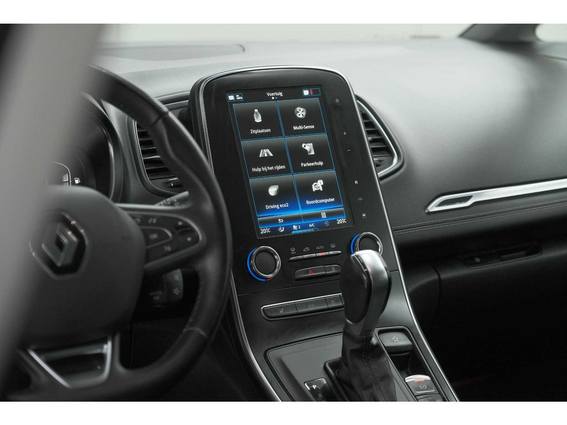 Renault Scénic 1.3 TCe 140 EDC Intens | Trekhaak | Camera | Head-Up Display | Dodehoekdetectie