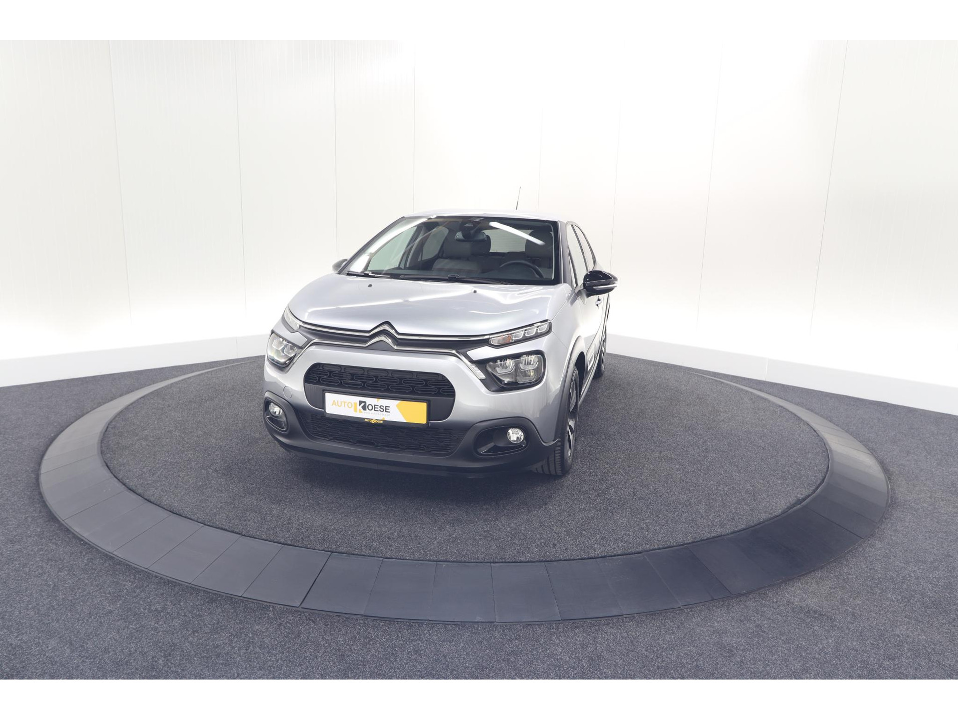 Citroen C3 PureTech 83 Max | Camera | Stoelverwarming | Navigatie | Parkeersensoren