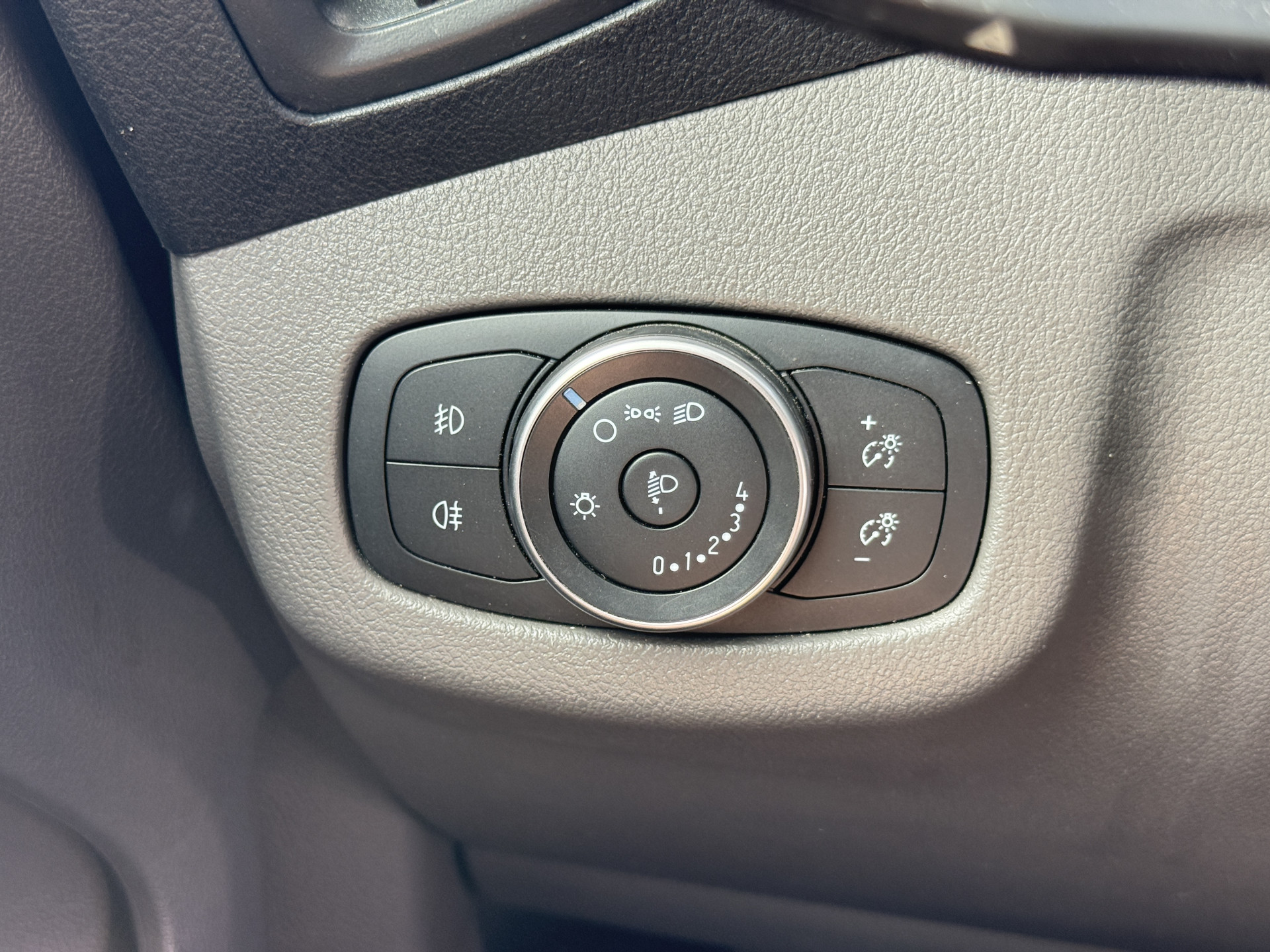Ford Transit Connect 1.5 EcoBlue 120PK Automaat L1 Airco Cruise Control Camera Parkeersensoren