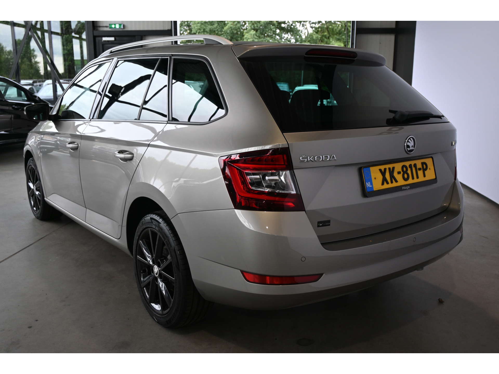 ŠKODA Fabia Combi 1.0 TSI Clever Clima Navigatie Panoramadak LED Stoelverwarming Rijklaarprijs! Inruil Mogelijk!