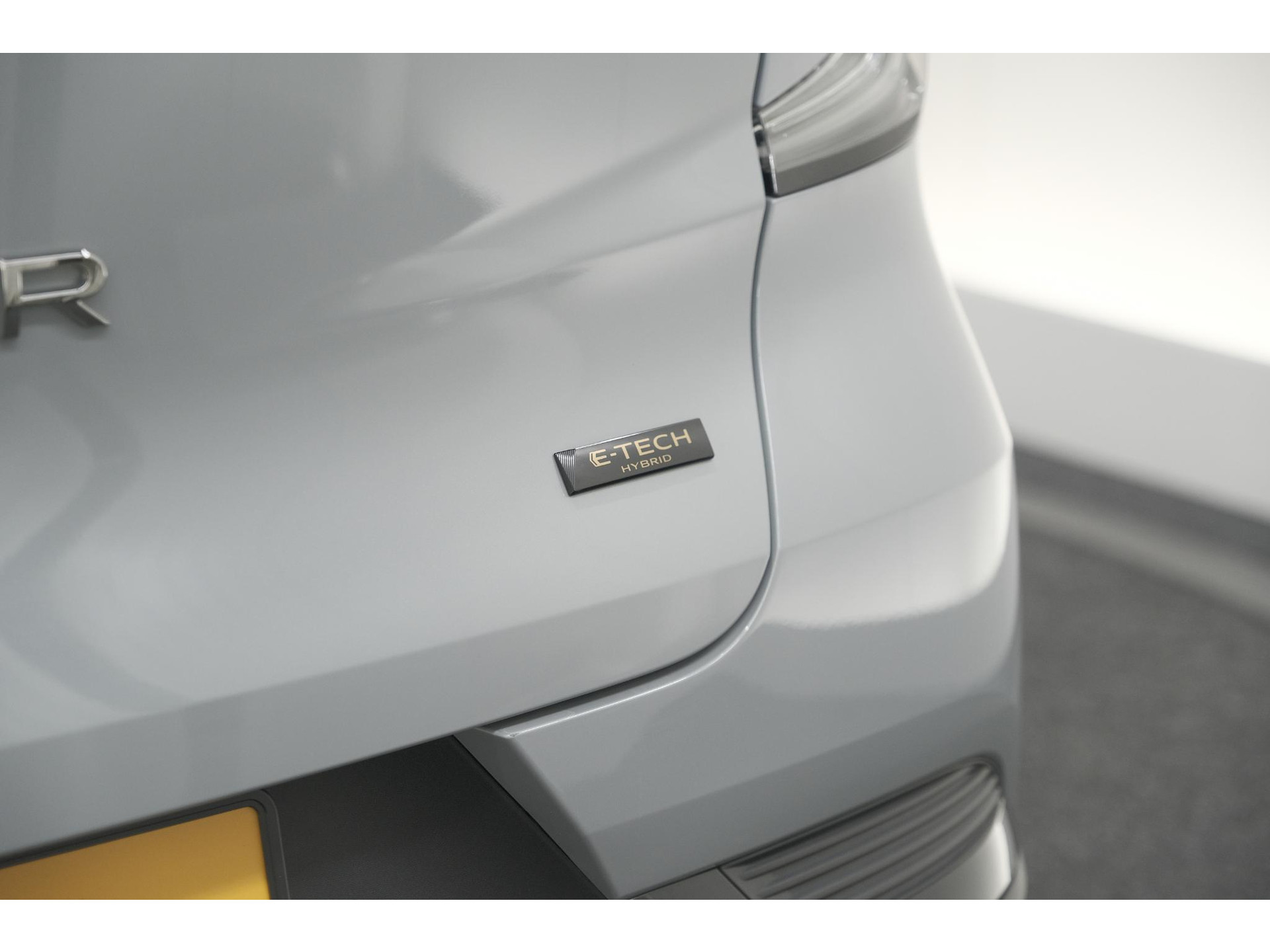 Renault Captur 1.6 E-Tech Full Hybrid 145 Techno | Camera | Navigatie | Apple Carplay | Parkeersensoren