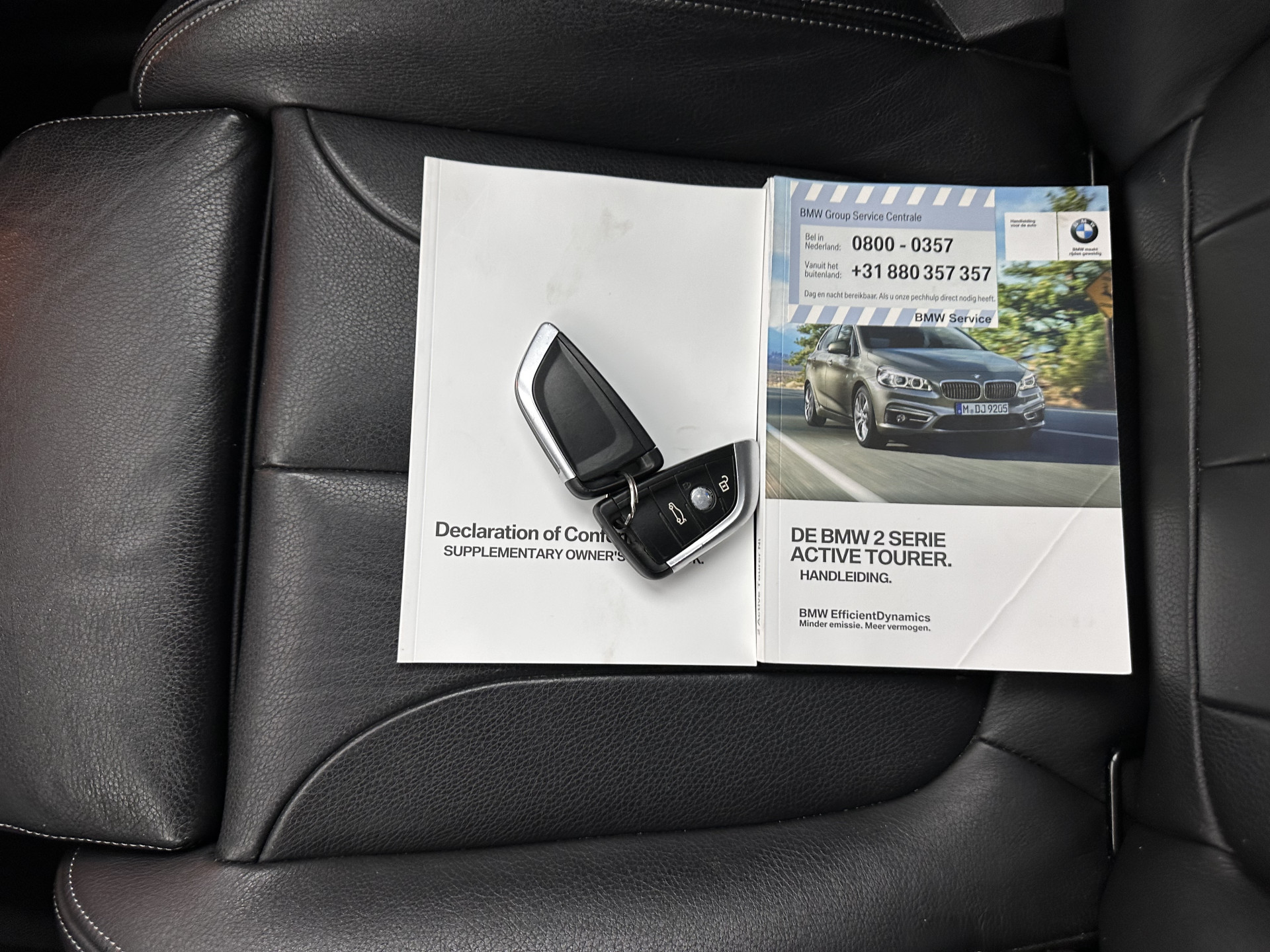 BMW 2-serie Active Tourer 216d Sportline Corporate Lease High Executive Aut. *LEATHER | FULL-LED | HEATED-SPORTSEATS | NAVI-FULLMAP | ECC | HEAD-UP | PDC | CRUISE | 18''ALU*