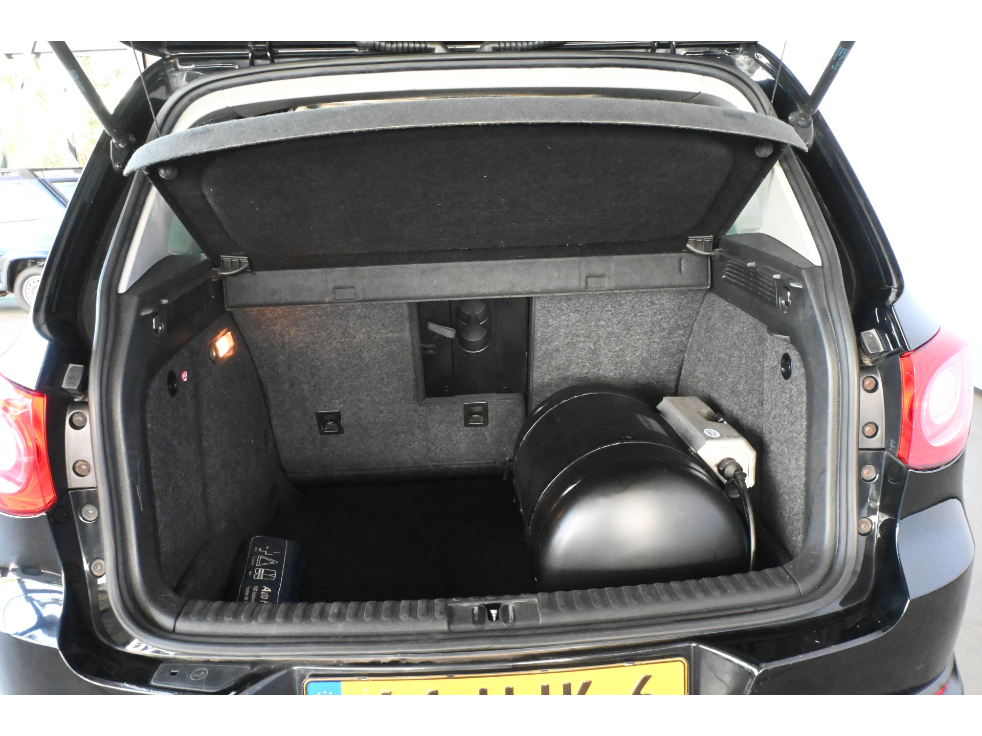 Volkswagen Tiguan 2.0 TSI Sport&Style 4Motion LPG Clima Cruise Control Trekhaak All in Prijs! Inruil Mogelijk!