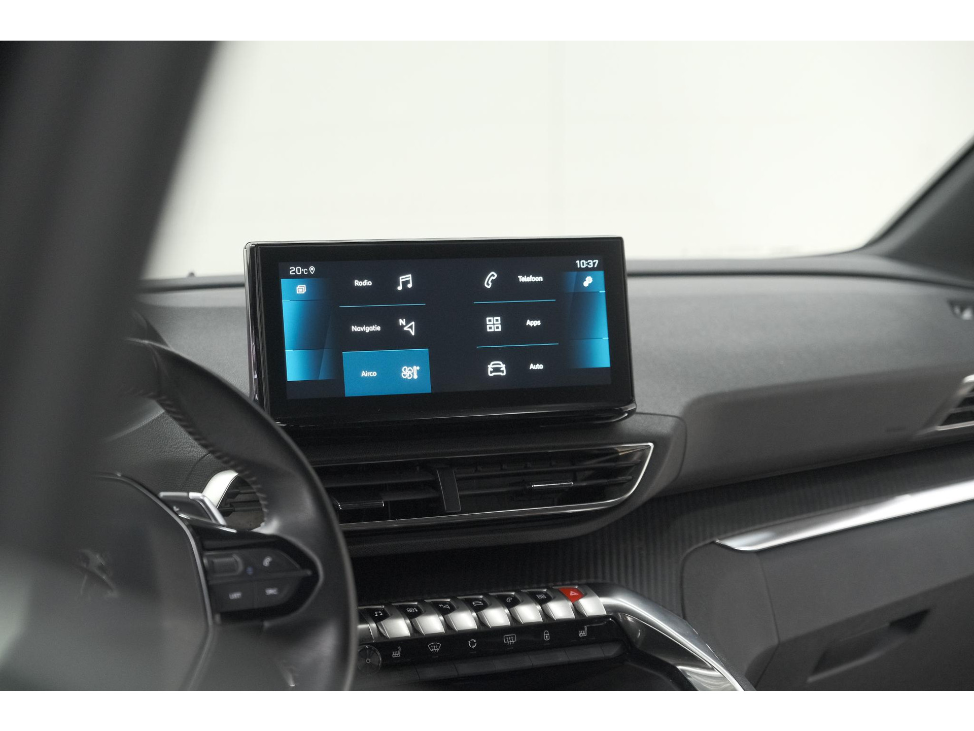 Peugeot 5008 PureTech 130 EAT8 Active Pack Business | 7 Zitplaatsen | Camera | Navigatie | Apple Carplay | Parkeersensoren