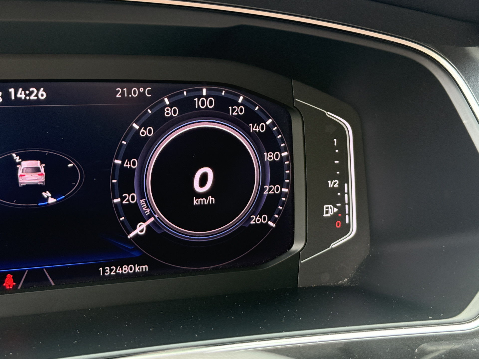 Volkswagen Tiguan 1.4 TSI eHybrid R-Line Business+ | Camera | Stoelverwarming | Dodehoeksensoren