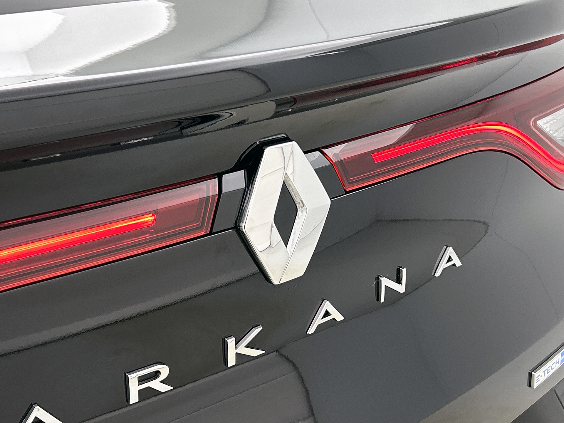 Renault Arkana E-Tech Hybrid 145PK R.S. Line RS Alpine | CAMERA | ADAPTIVE CRUISE | STOELVERWARMING