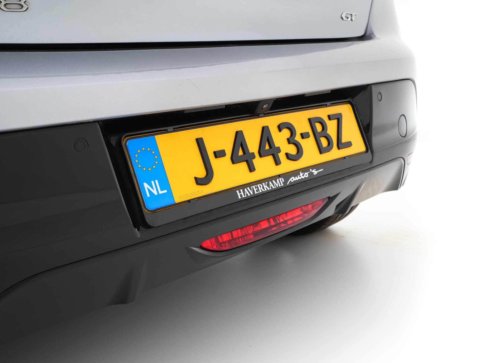 Peugeot e-208 EV GT-Line 350 50 kWh (INCL-BTW) *PANO | FULL-LED | DIGI-COCKPIT | BLINDSPOT | CAMERA | LEATHER-ALCANTARA | AMBIENT-LIGHT | NAVI-FULLMAP | LANE-ASSIST | KEYLESS | DAB | CCS-FASTLOADER | HEATED-SPORTSEATS | 17"ALU