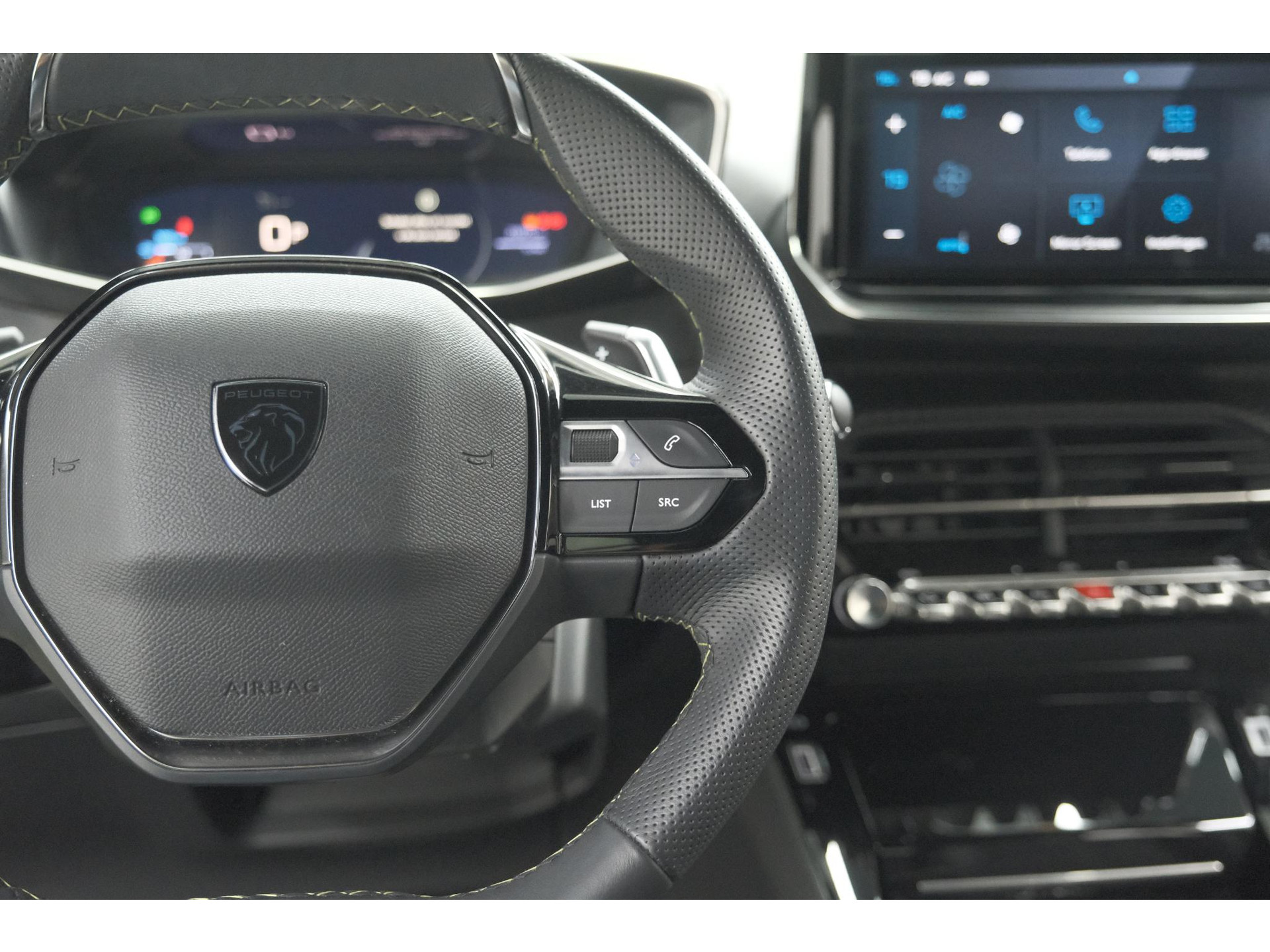 Peugeot 208 Hybrid 136 e-DCS6 GT | Camera | Apple Carplay | Parkeersensoren