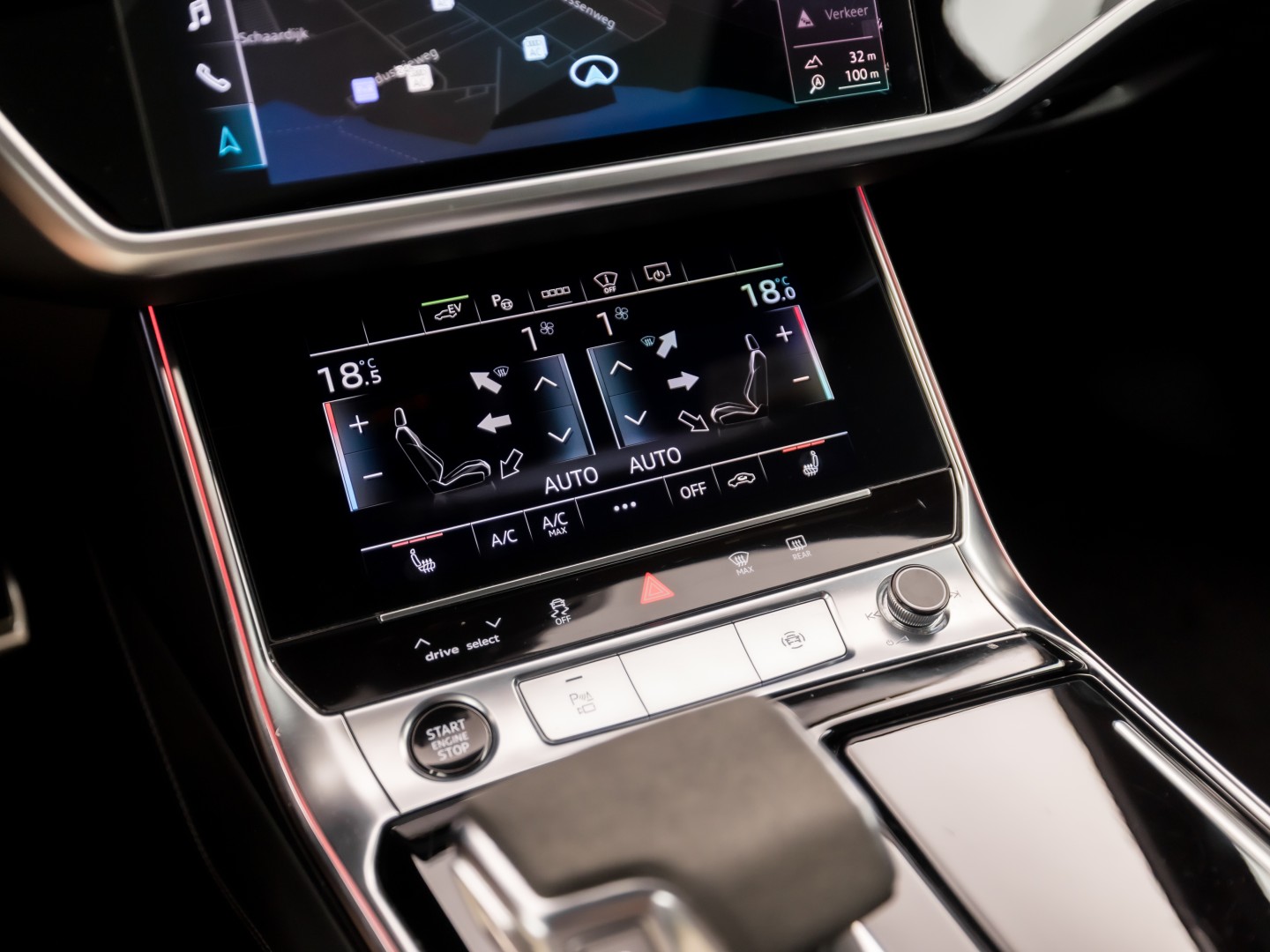 Audi A6 55 TFSI e Quattro S-Line Competition 367Pk Automaat (PANORAMADAK, CARBON PACK, BANG&OLUFSEN, APPLE CARPLAY, CAMERA, MEMORY SEATS, GETINT GLAS, HEAD-UP DISPLAY, ADAPTIVE CRUISE, SFEERVERLICHTING, NIEUWSTAAT)