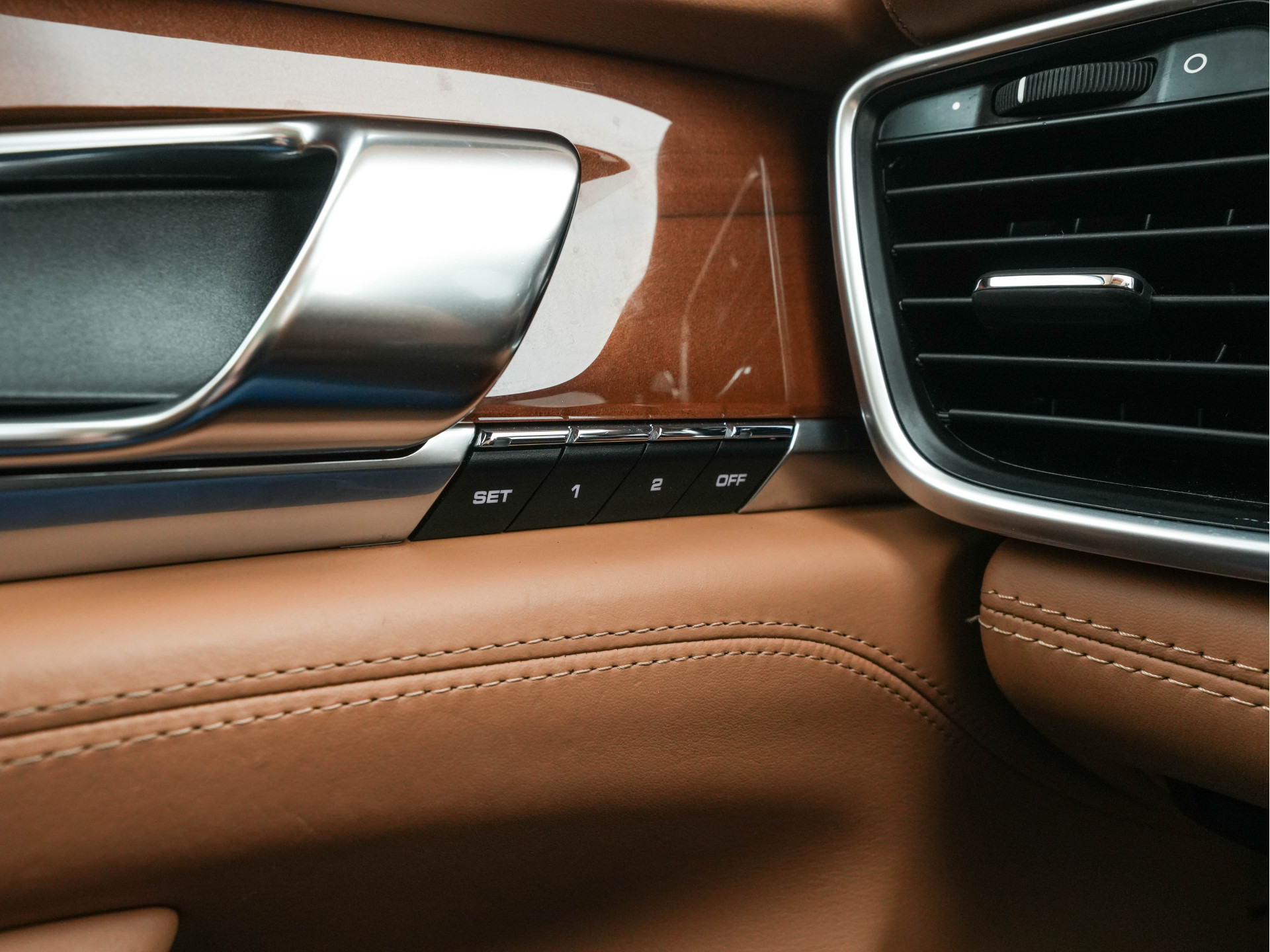 Porsche Panamera 4.8 Turbo AWD *PANO | ADAPTIVE-CRUISE | SPORT-CHRONO-PACK | FULL-LEATHER | XENON | AIR-SUSPENSION | MEMORY-PACK | BOSE-SOUND | SPORT-SEATS | KEYLESS | CAMERA | NAVI-FULLMAP | SHIFT-PADDLES |  20''ALU *