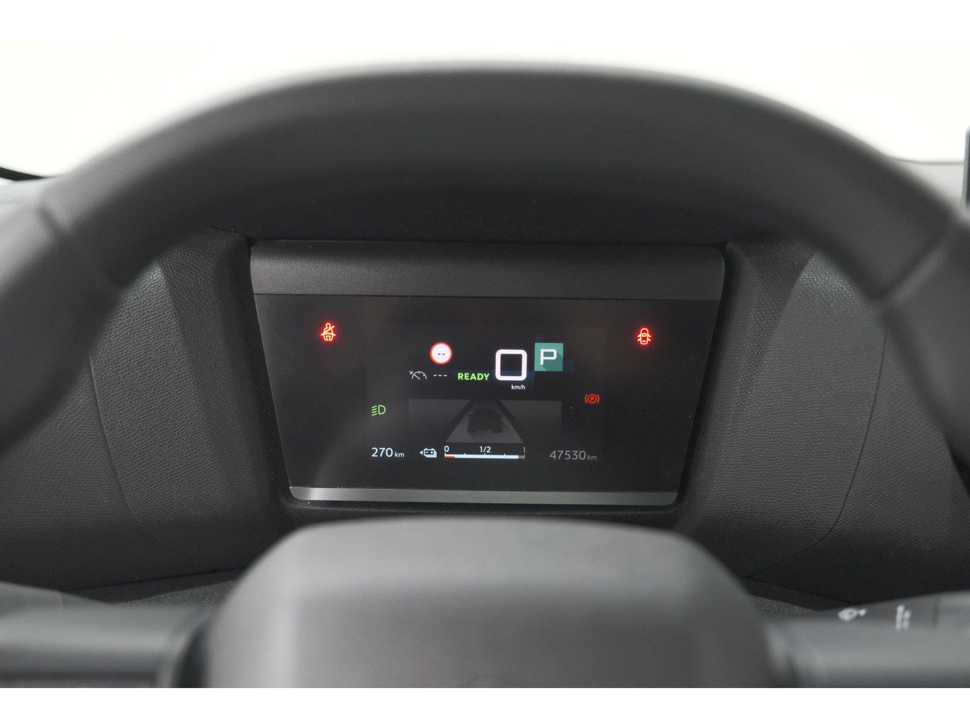 Citroen Ë-C4 Live 50 kWh | 11 KW lader | 93,1% SOH | Apple Carplay | Parkeersensoren | LED
