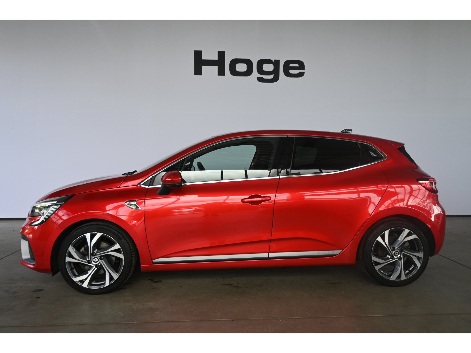 Renault Clio 1.6 E-Tech Hybrid 140 R.S. Line Navigatie Cruise Trekhaak Clima 1e Eigenaar 100% Onderhouden! Inruil Mogelijk!