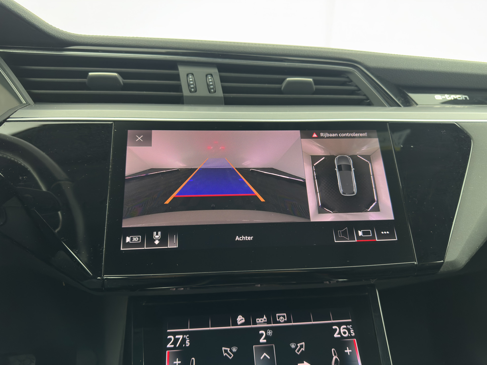 Audi e-tron 55 quattro advanced 95 kWh [ 3-Fase ] (INCL-BTW) *PANO | LUXURY-LEATHER | ADAPTIVE-CRUISE | FULL-LED | DIGI-COCKPIT | KEYLESS | MEMORY-PACK | AIR-SUSPENSION | CAMERA | AMBIENT-LIGHT |  NAVI-FULLMAP | SHIFT-PADDLES | DAB+ | COMFOR