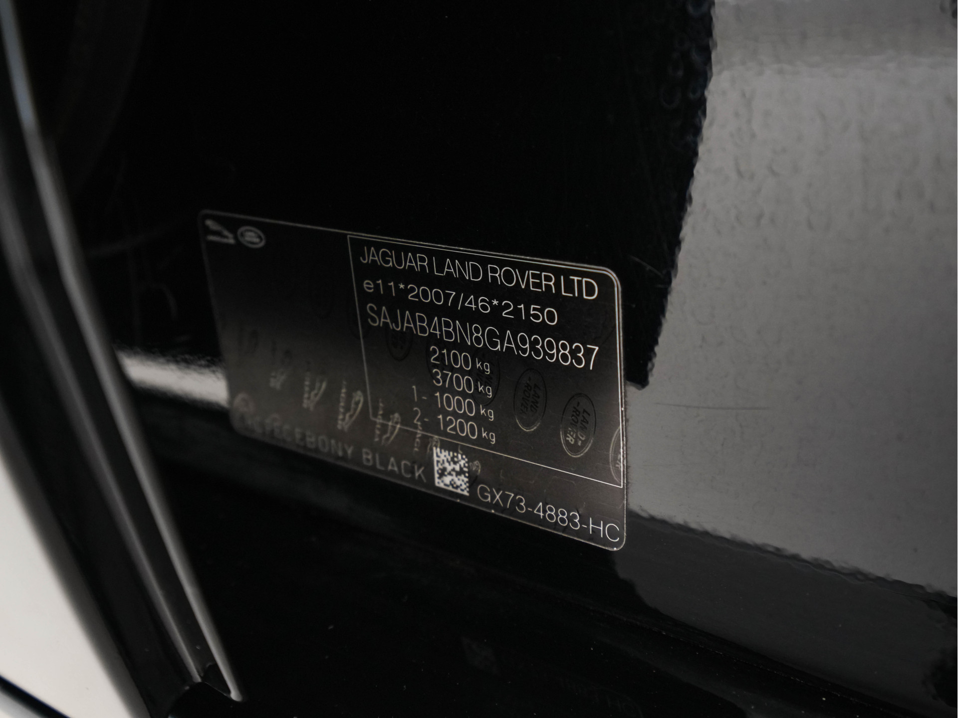 Jaguar XE 2.0 D Pure ( ⚠️ ) Aut. *LEATHER | NAVI-FULLMAP | HEATED-COMFORTSEATS | CAMERA | ECC | SHIFT-PADDLES | LANE-ASSIST | PDC | SHIFT-PADDLES | LANE-ASSIST | JAGUAR-AUDIO | CRUISE | 17''ALU*