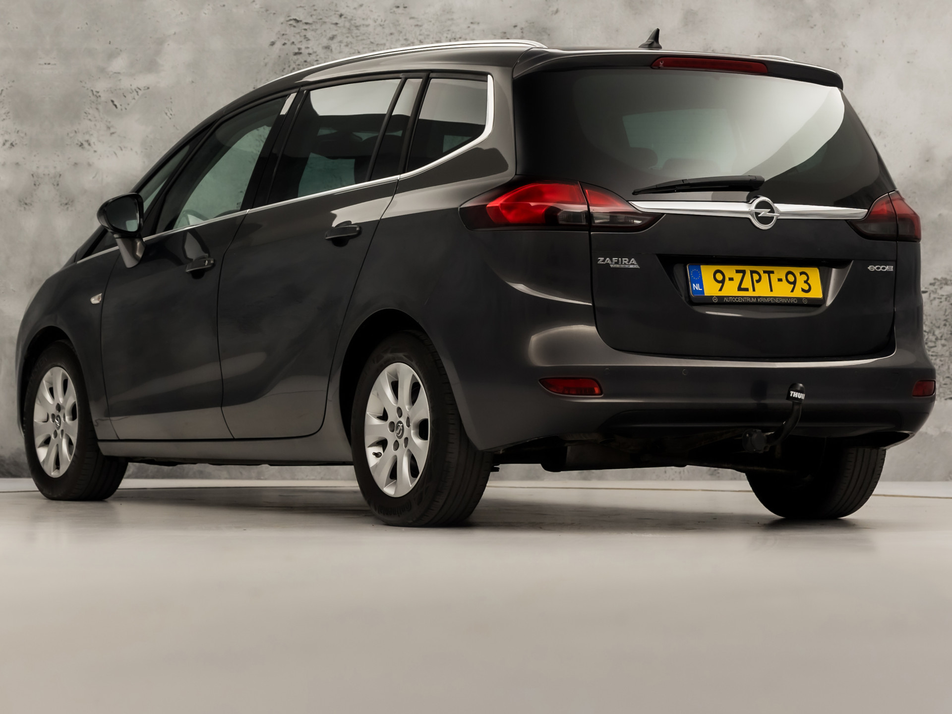Opel Zafira Tourer 1.4 Sport 7 Persoons (NAVIGATIE, CRUISE, GETINT GLAS, SPORTSTOELEN, LM VELGEN, TREKHAAK, NIEUWSTAAT)