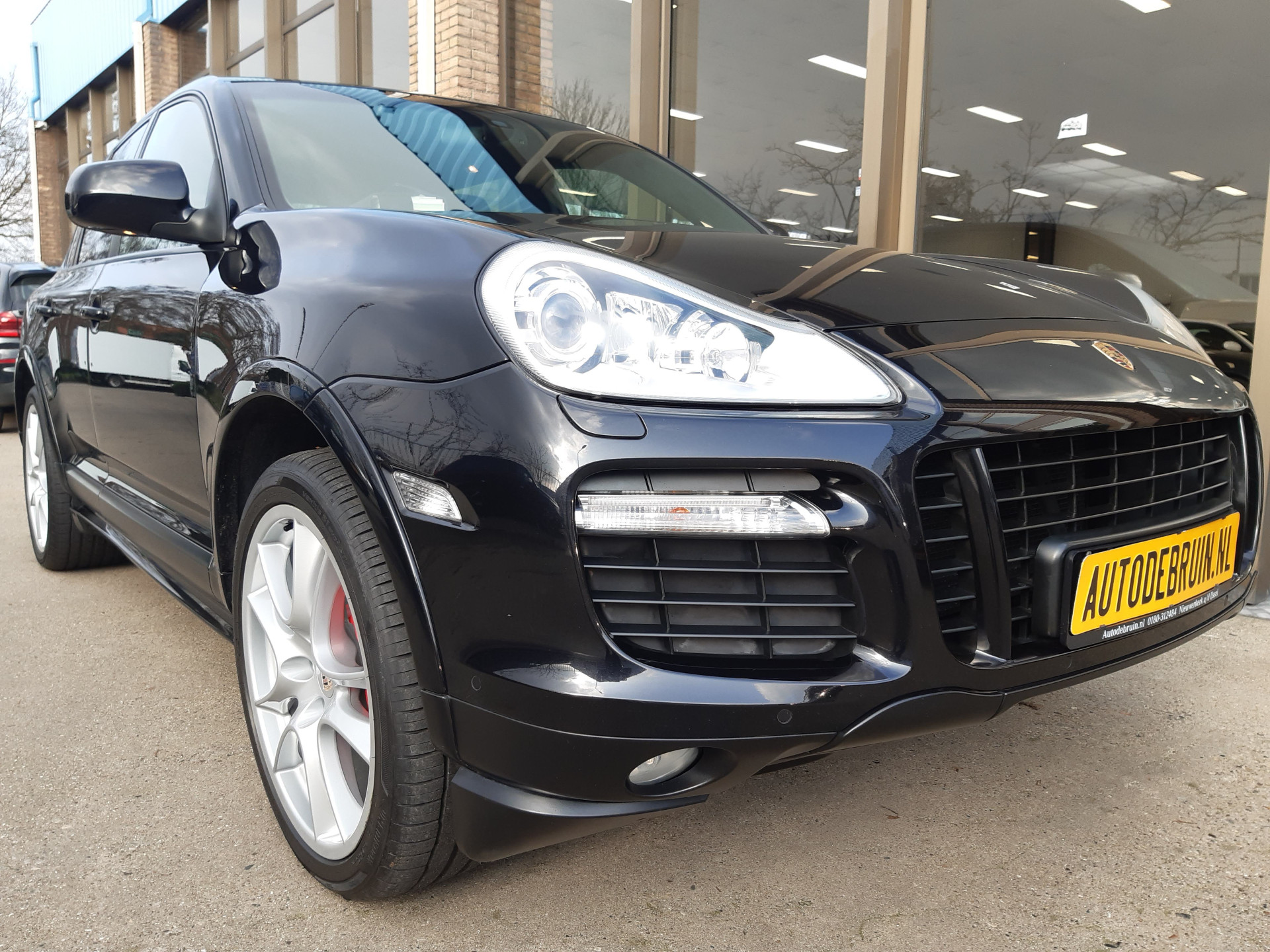 Porsche Cayenne GTS Uniek Exemplaar met lage kilometers Volledige onderhoudshistorie van Porsche-dealer beschikbaar,
