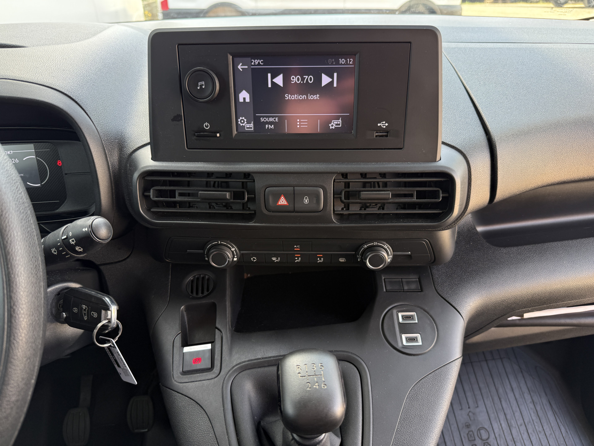 Toyota Proace City 1.5 D 100PK Nieuw Model! L1 Climate Control Cruise Control Lane Assist Stoelverwarming Parkeersensoren