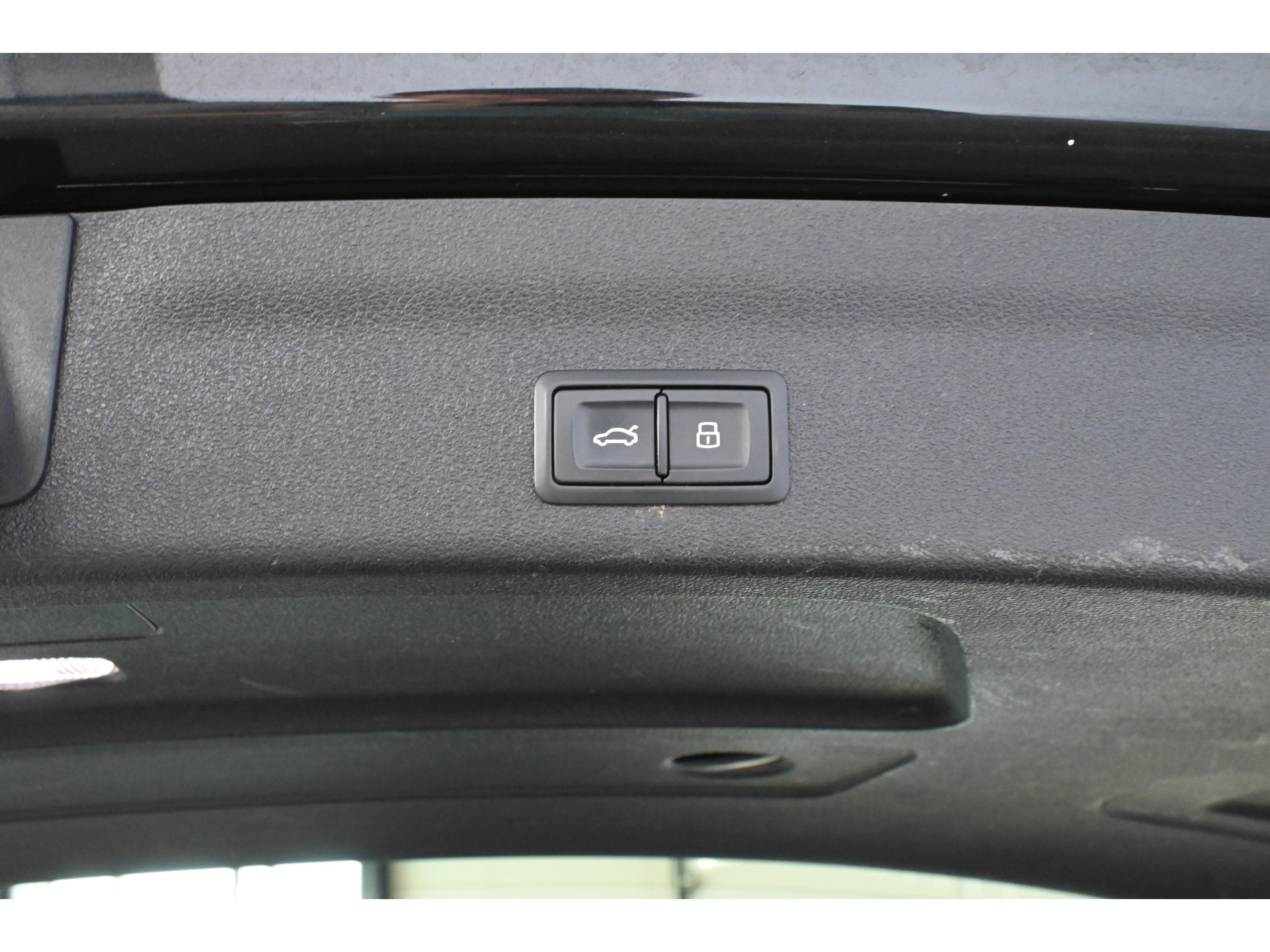 Audi A6 Avant 50 TDI quattro Design S-Line Maxton pakket Pano Matrix LED Luchtvering Virtual Head-Up 21 inch VOLL Rijklaarprijs! Inruil Mogelijk!