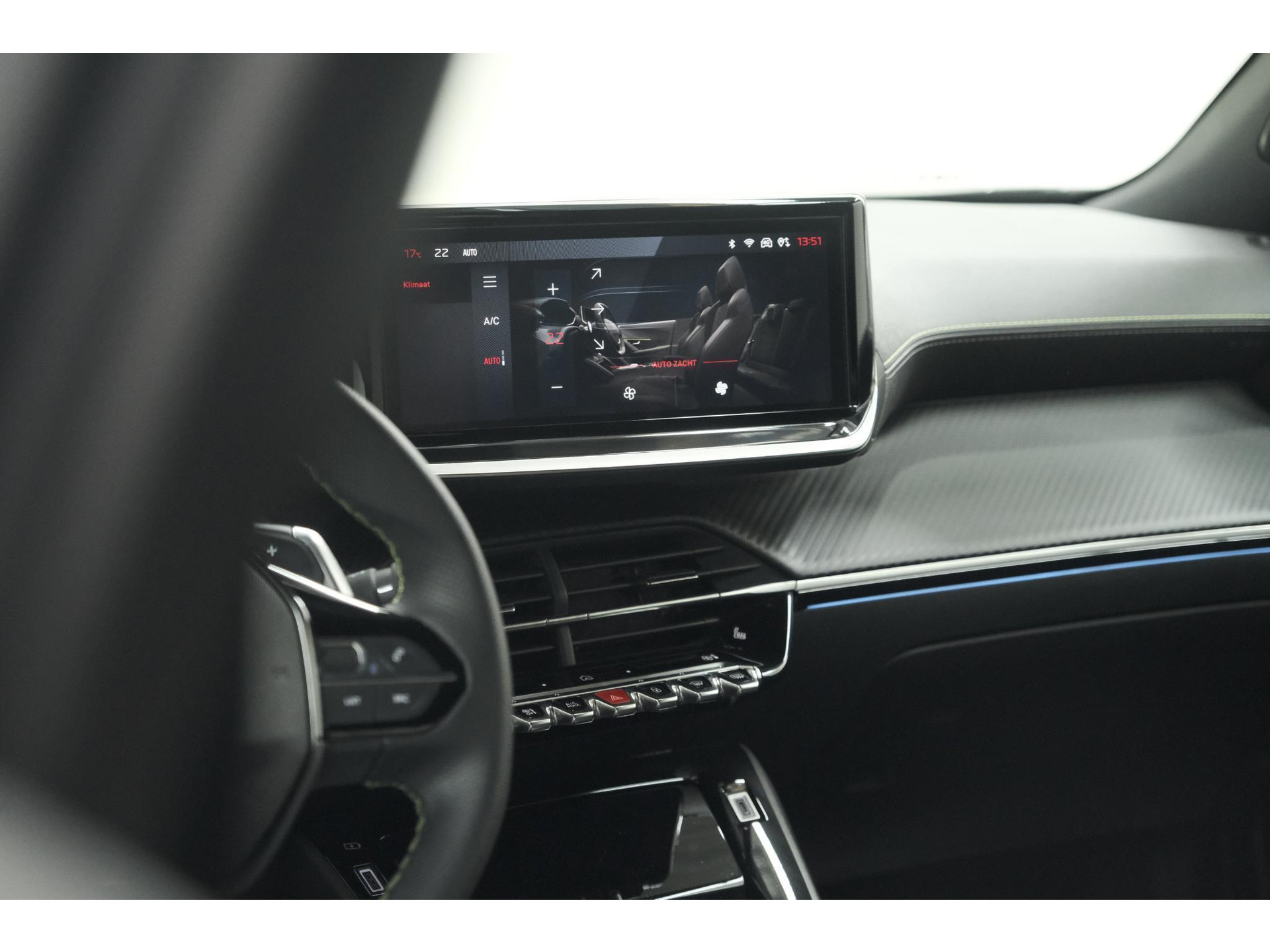 Peugeot 2008 PureTech 130 EAT8 GT | 360 Camera | Stoelmassage | Adaptieve Cruise Control | Dodehoekdetectie