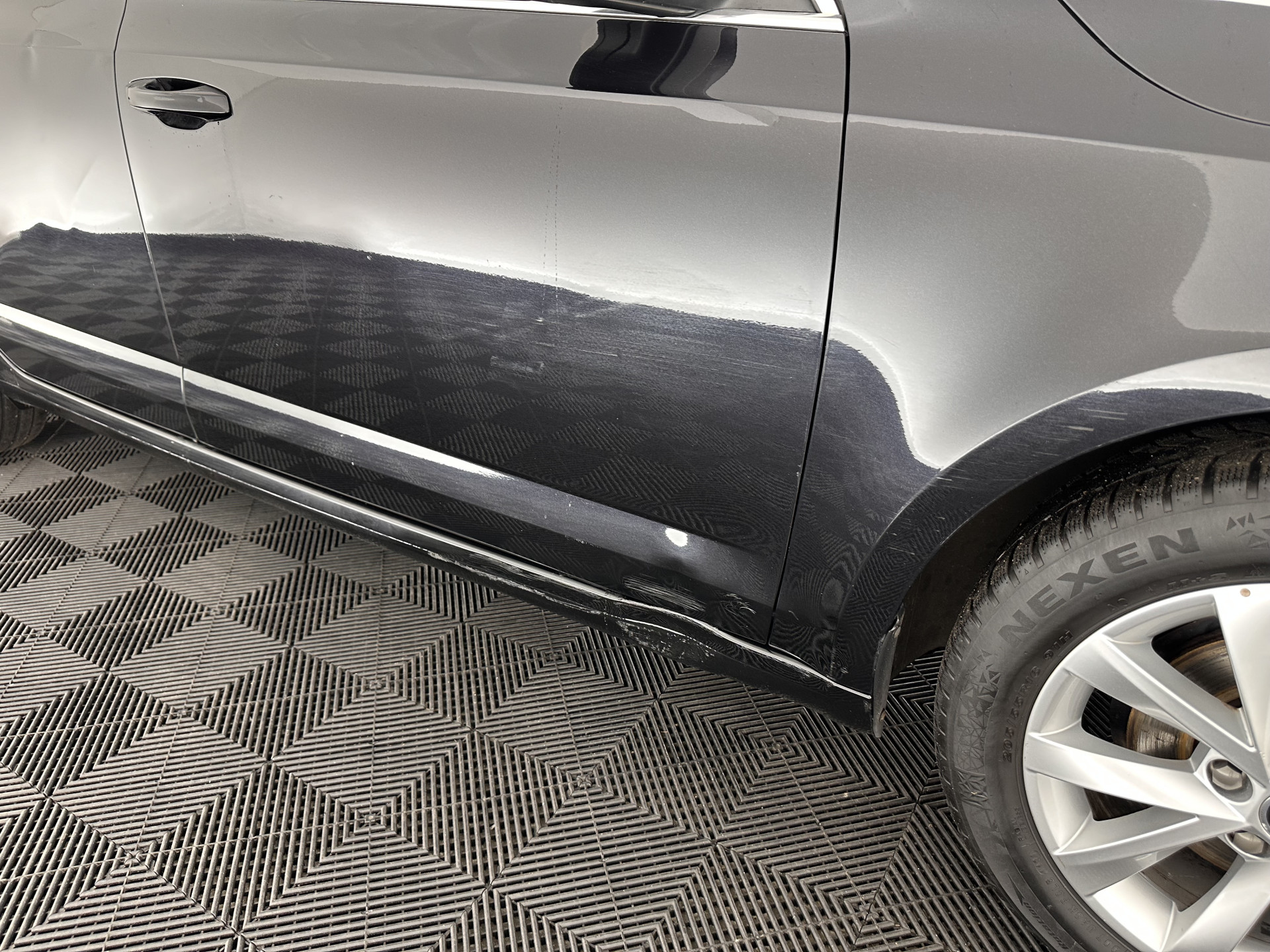 ŠKODA Octavia Combi 1.6 TDI Greentech Clever Edition Aut. *LEATHER-FABRIC | NAVI-FULLMAP | COMFORT-SEATS | DAB+ | HEATED-SEATS | AMUNDSEN-AUDIO | ECC | SHIFT-PADDLES | PARKPILOT | CRUISE | TOWBAR | 16''ALU *