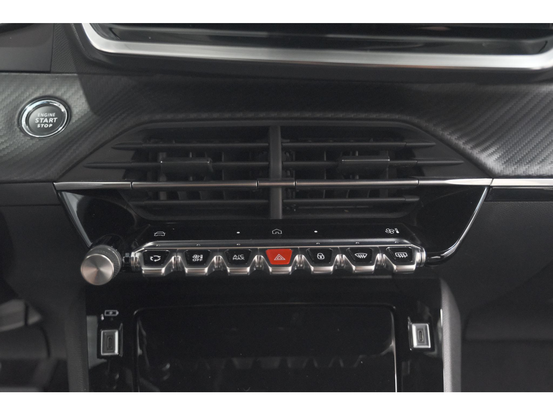 Peugeot 2008 Hybrid 136 e-DSC6 Allure | 360 Camera | Adaptieve Cruise Control | Dodehoekdetectie | Navigatie